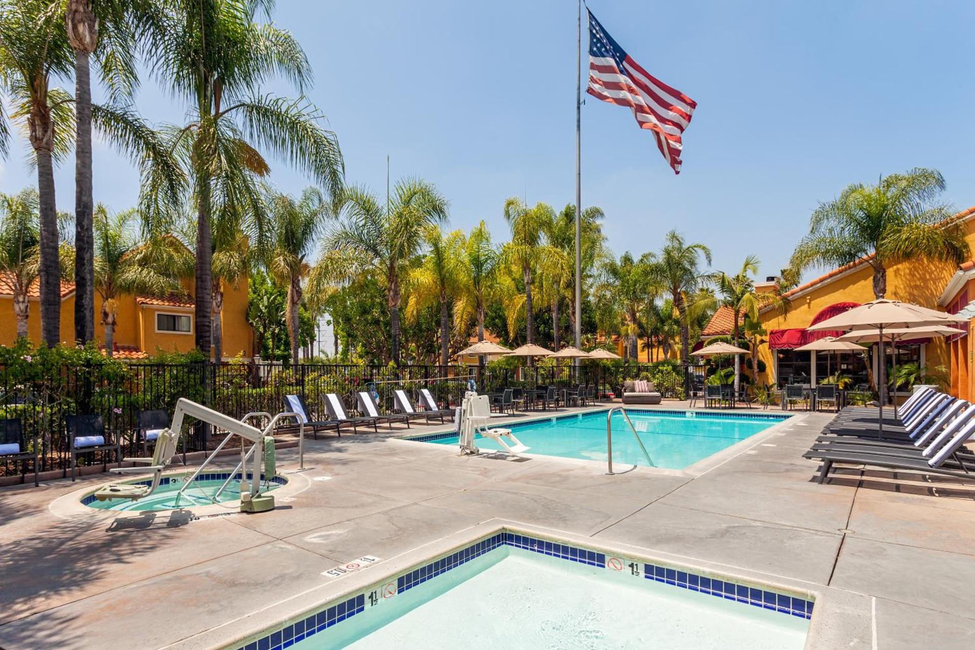 Clementine Hotel & Suites Anaheim photo 3