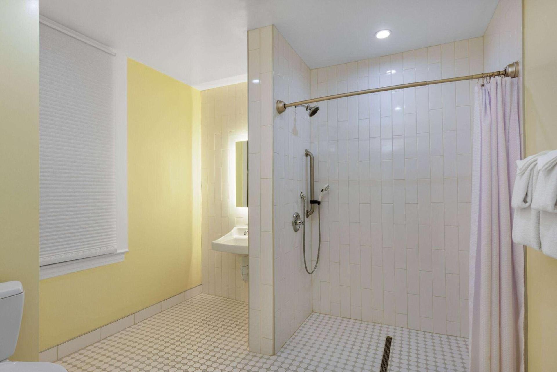 Super 8 by Wyndham San Francisco/Union Square Area photo 16