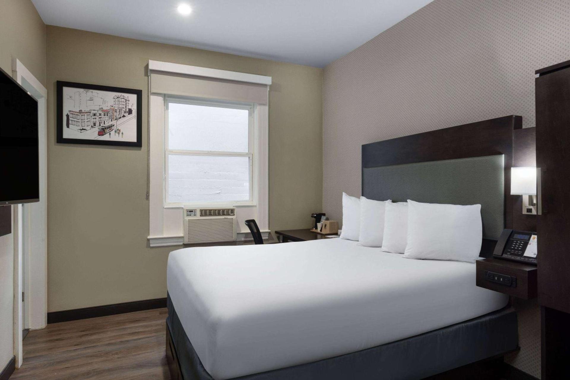 Super 8 by Wyndham San Francisco/Union Square Area photo 23