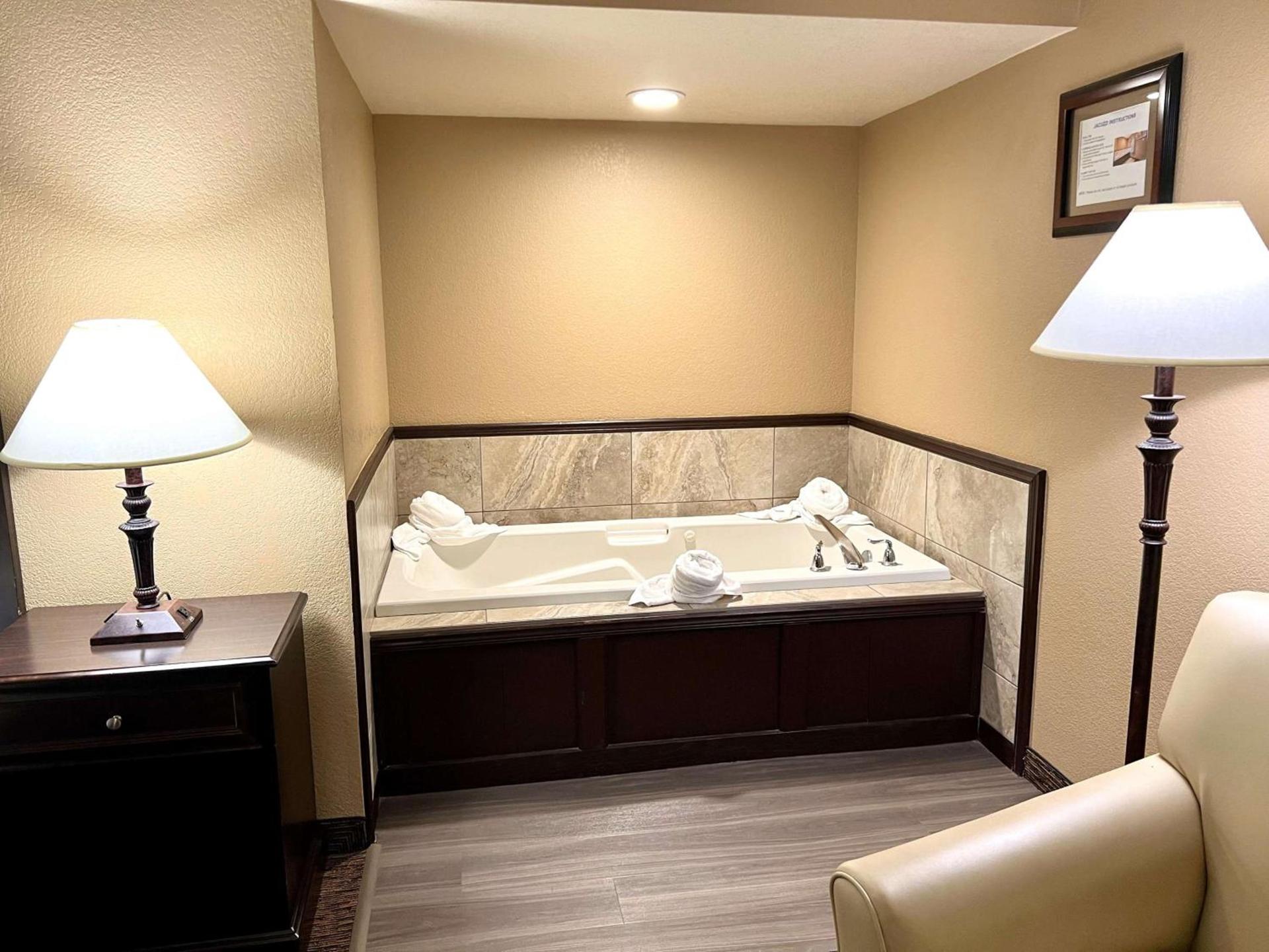 Best Western Country Inn photo 31