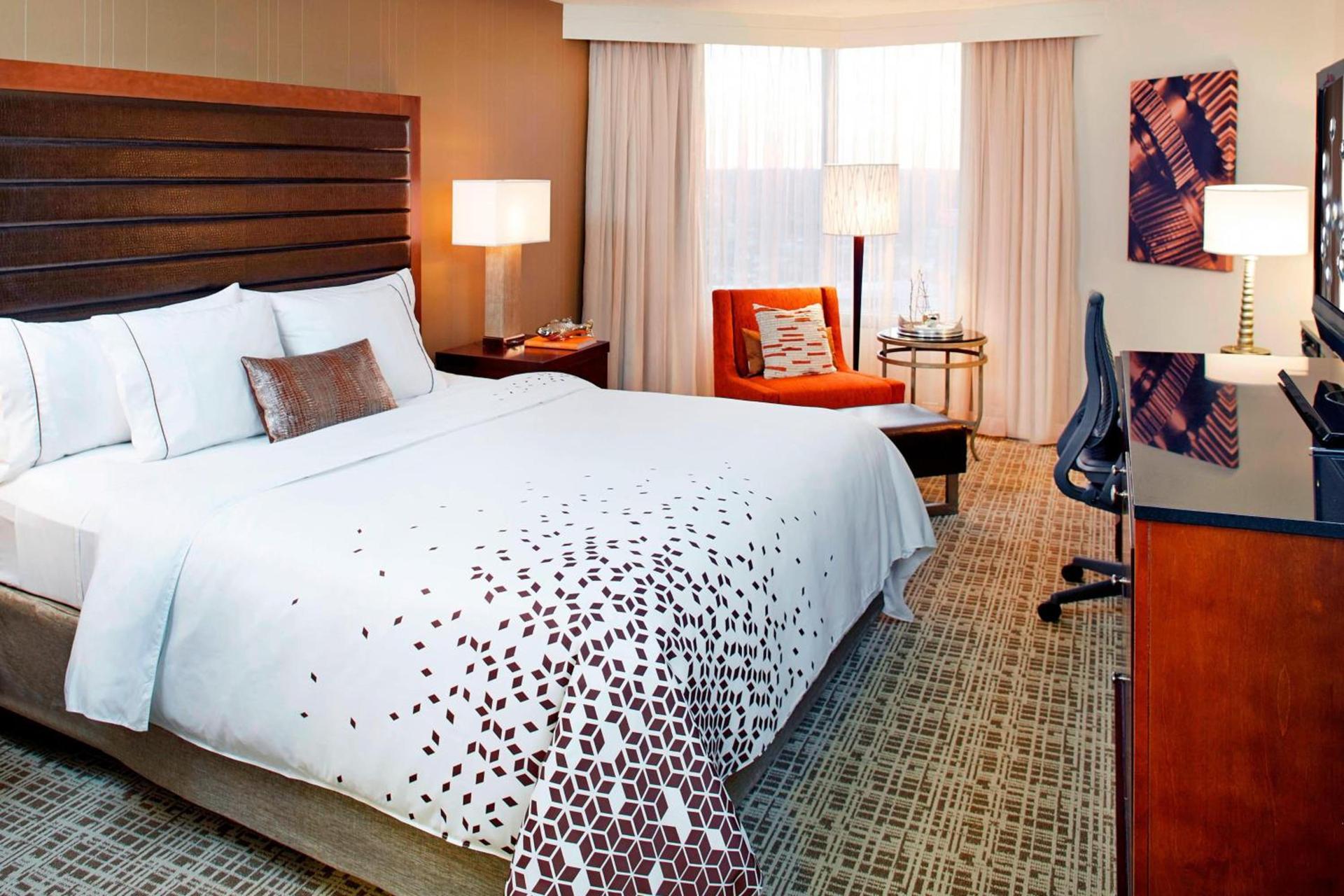 Renaissance St. Louis Airport Hotel photo 7