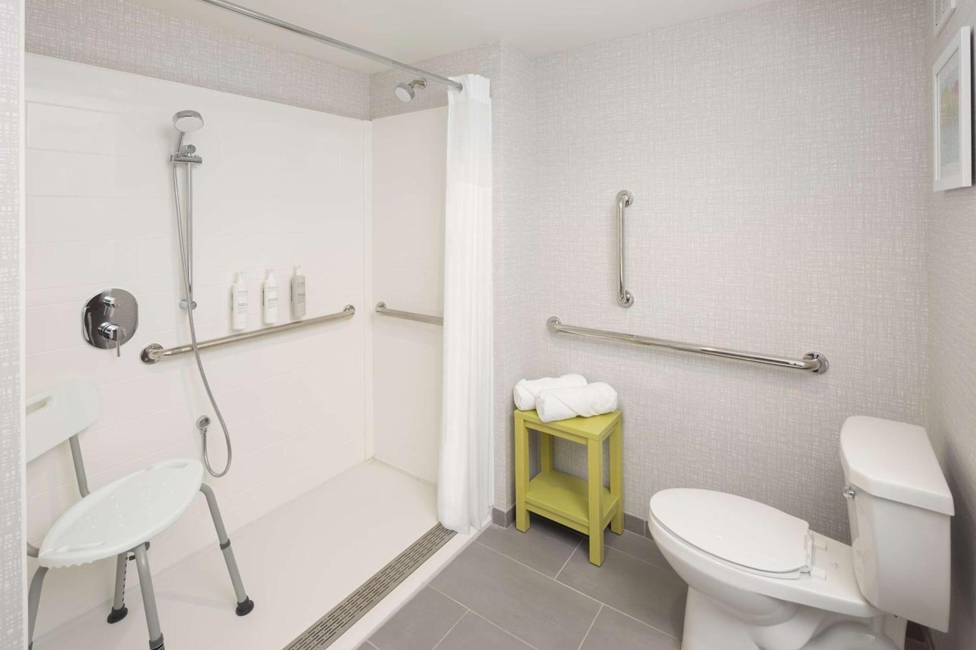 Hampton Inn Hornell photo 26