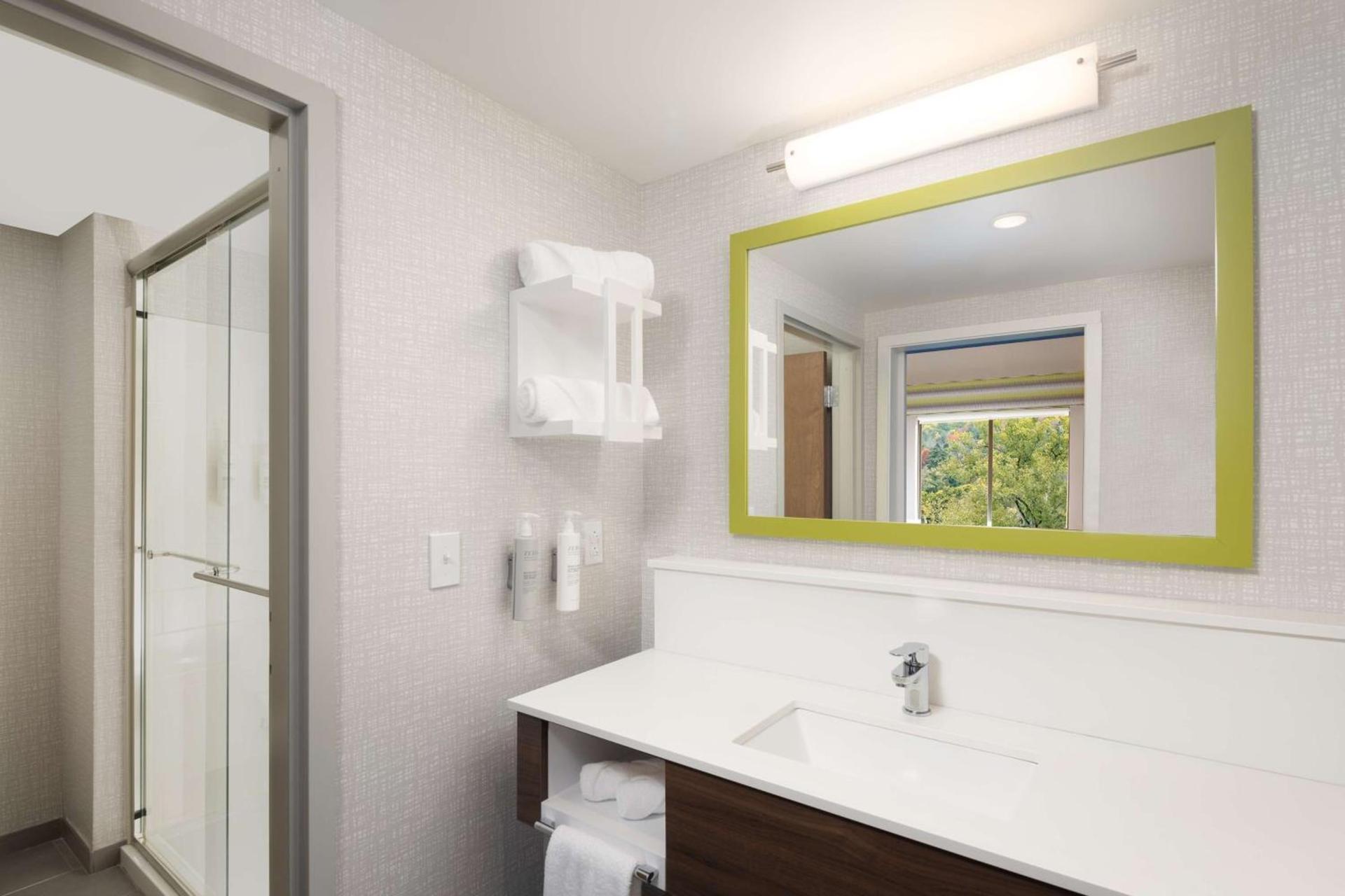 Hampton Inn Hornell photo 32