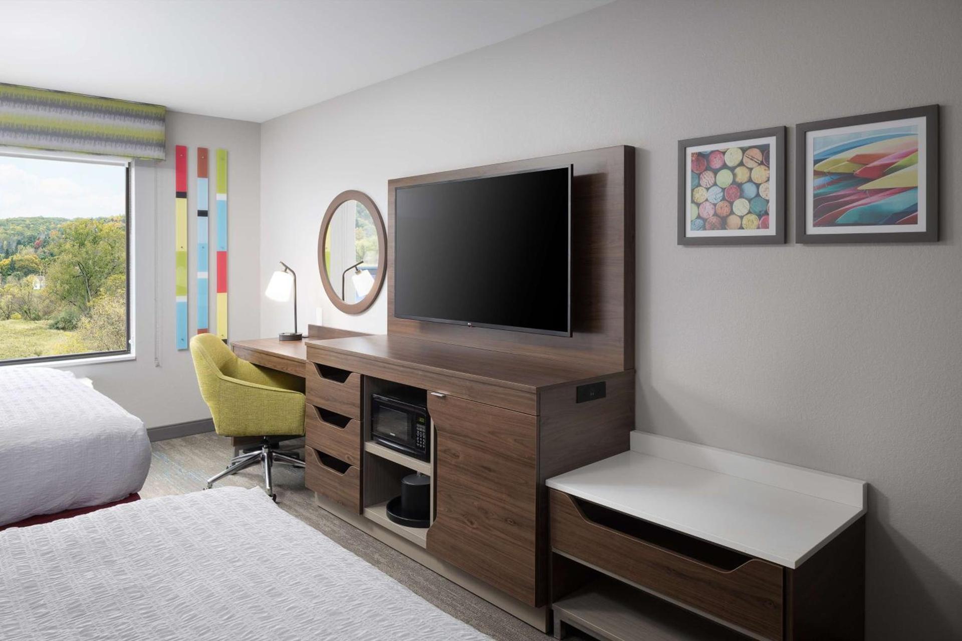 Hampton Inn Hornell photo 31