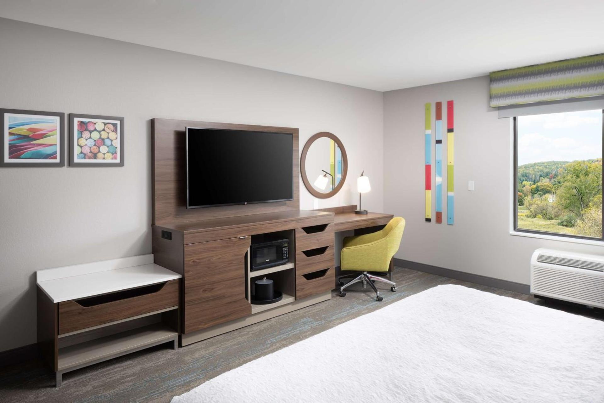 Hampton Inn Hornell photo 39