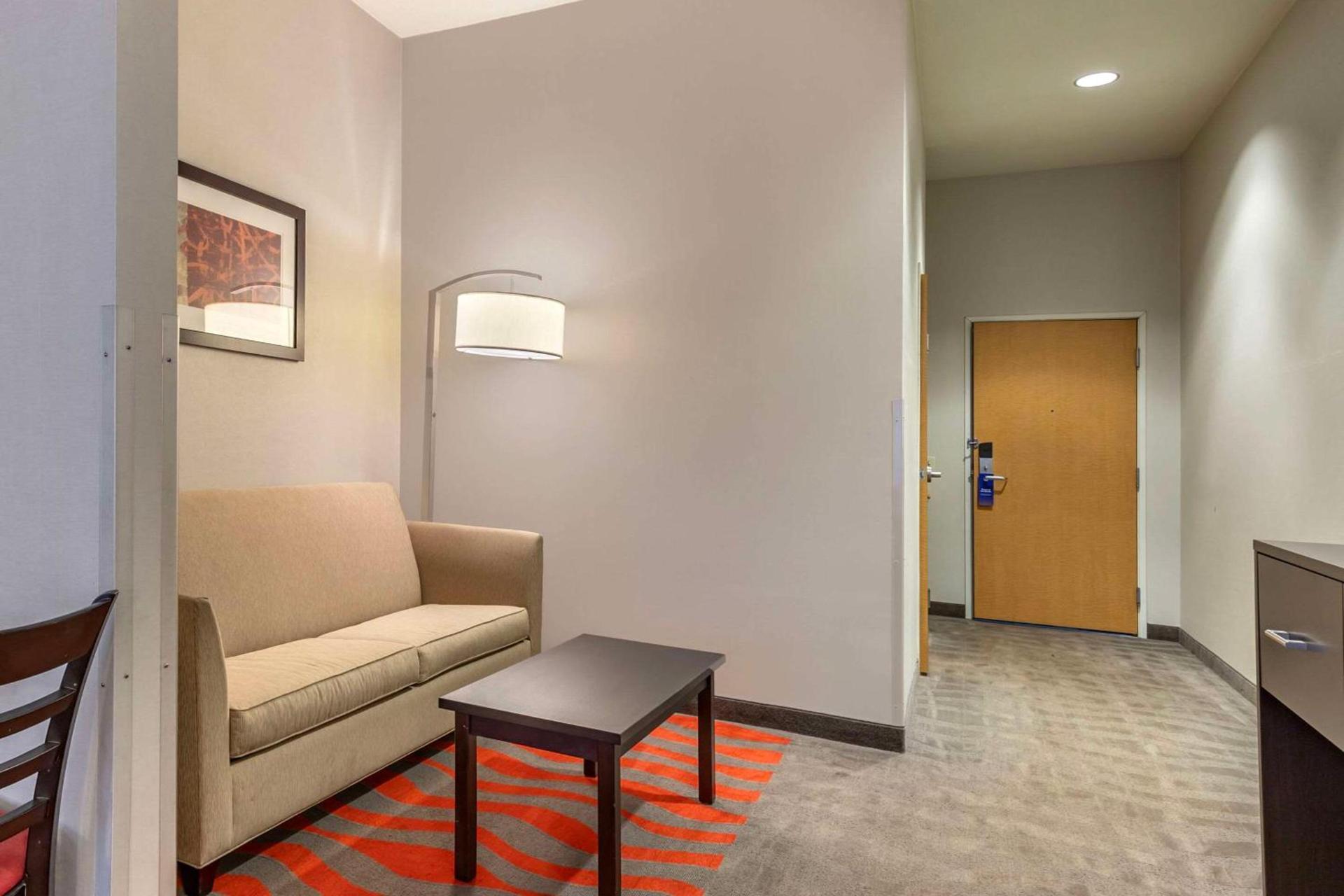 Comfort Suites Boise West Meridian photo 14