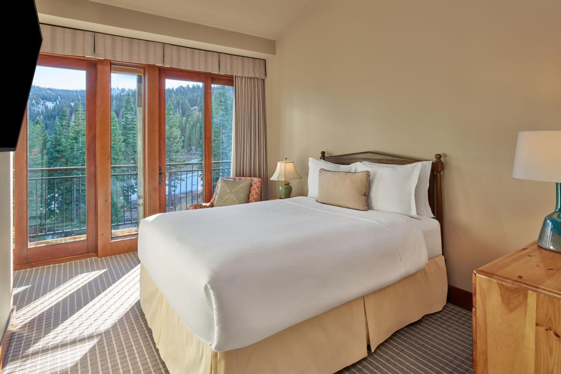 The Ritz-Carlton, Lake Tahoe photo 46