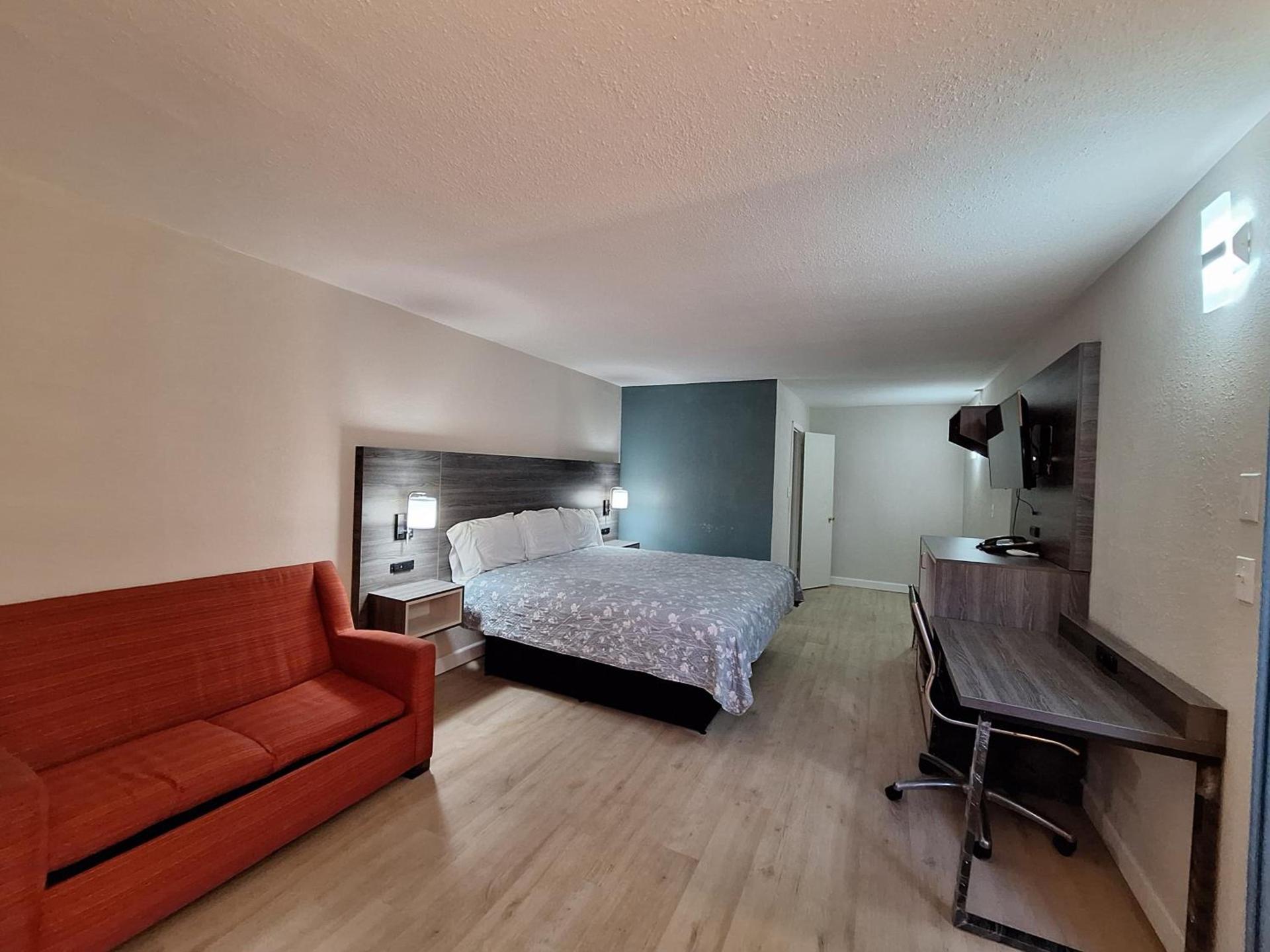 Budget Inn - Roxboro photo 8