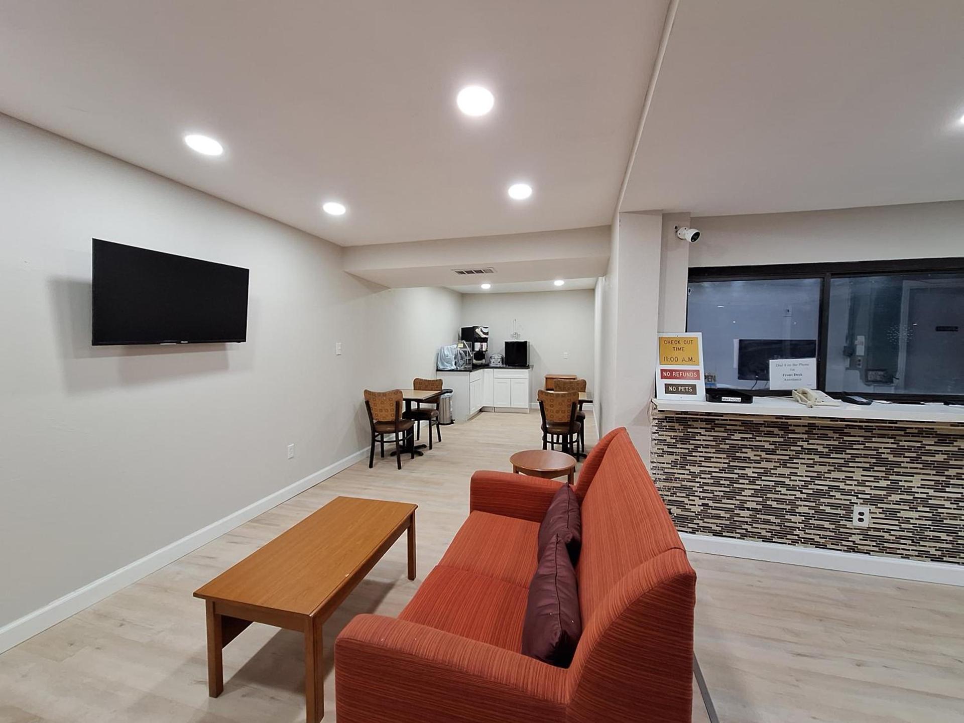 Budget Inn - Roxboro photo 4