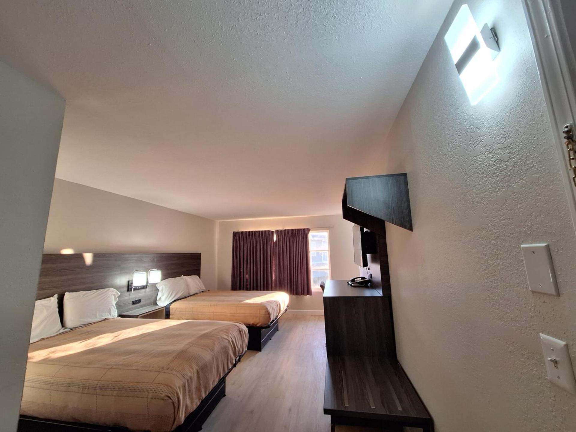 Budget Inn - Roxboro photo 6