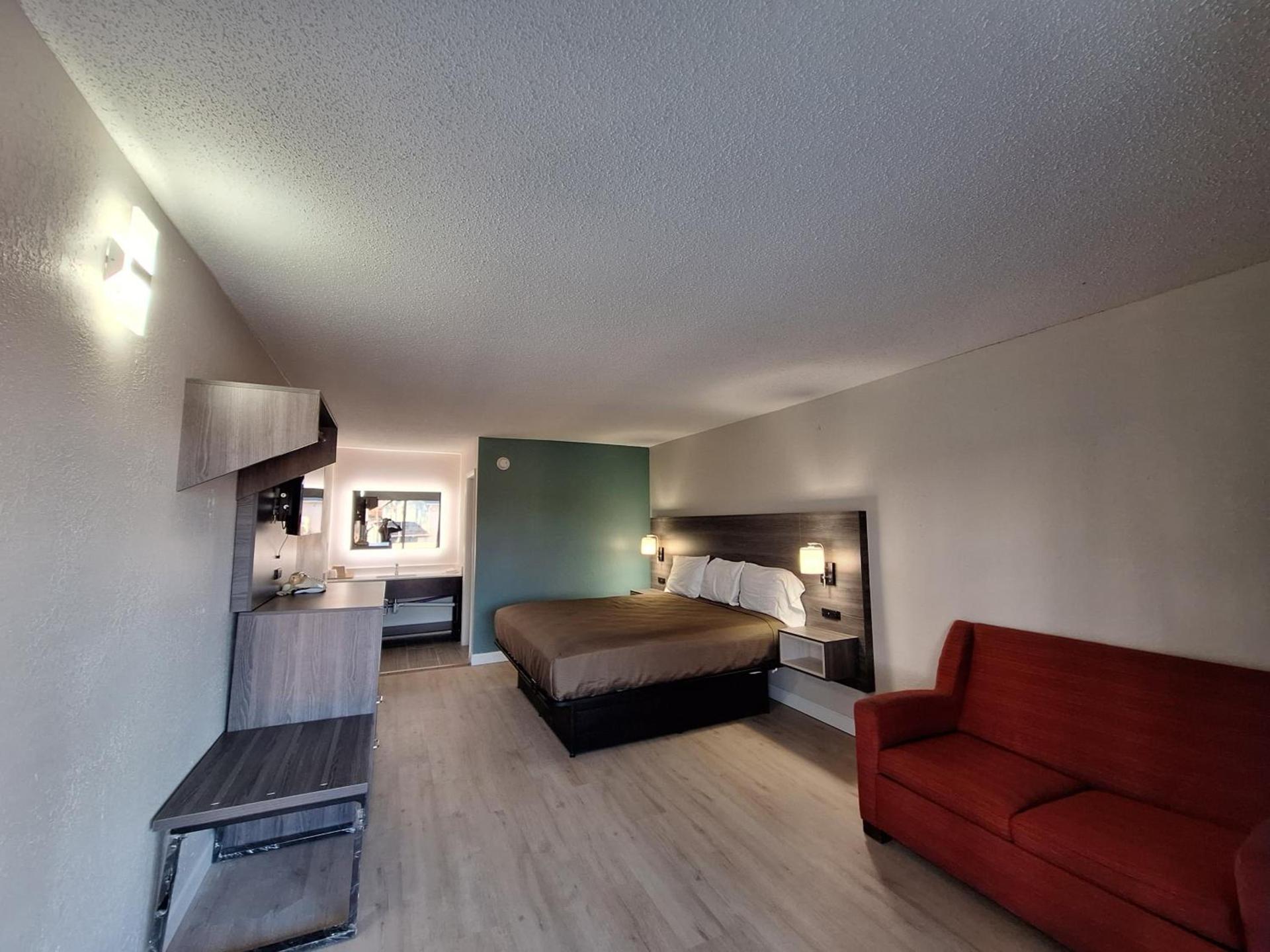 Budget Inn - Roxboro photo 5