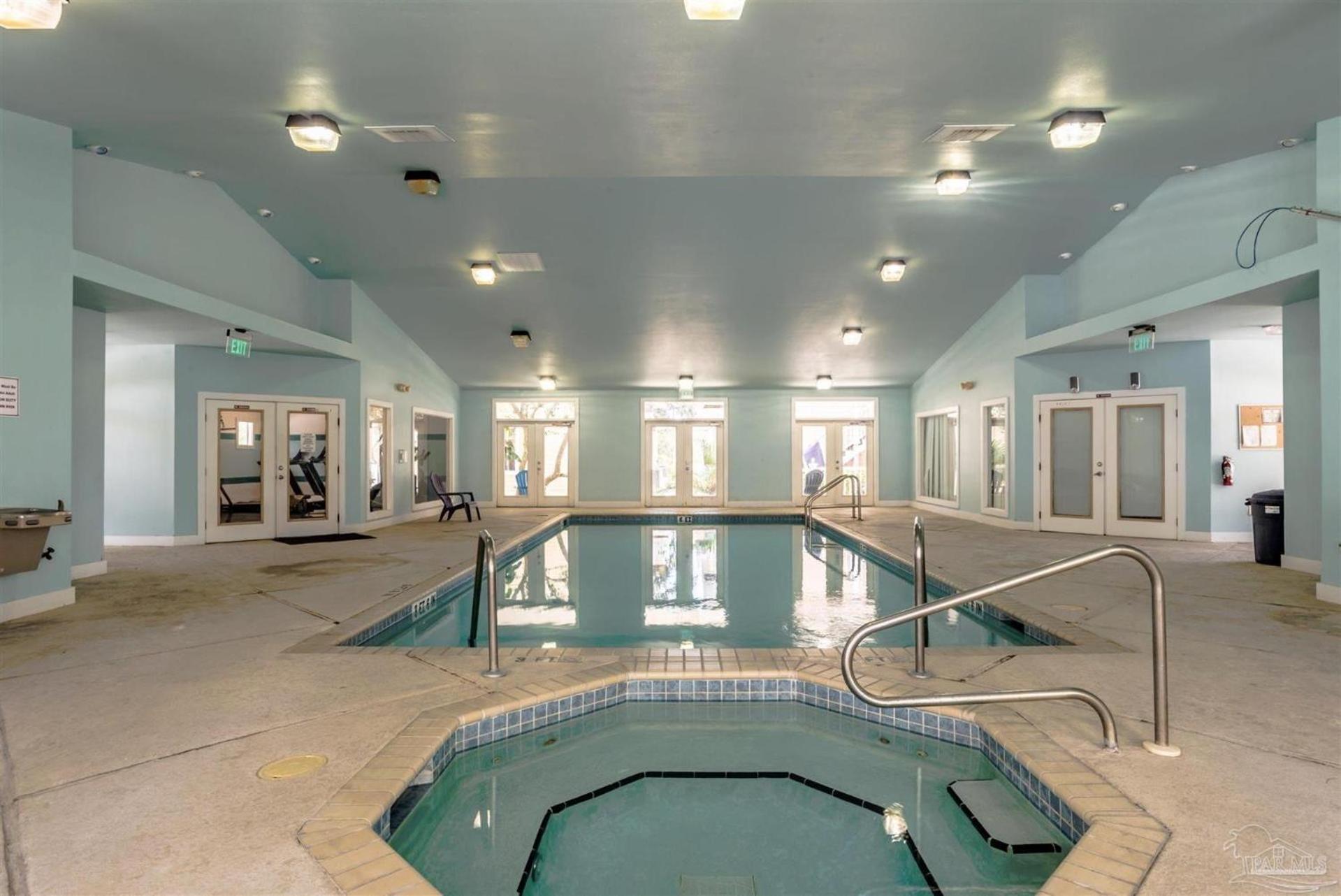 Perdido Key Purple Parrot Resort photo 4