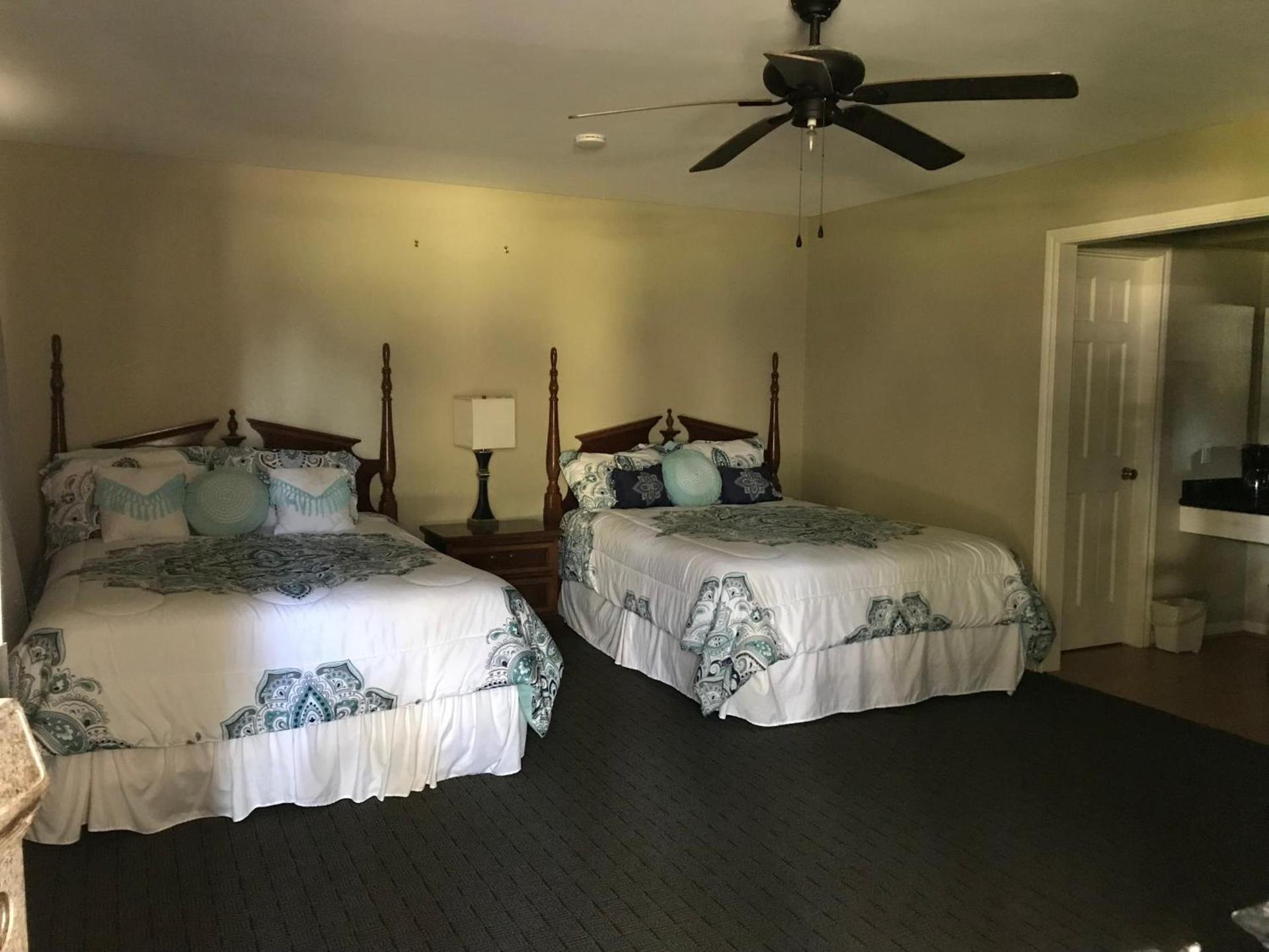 Columbia Lakes Hotel & Conference Center photo 18