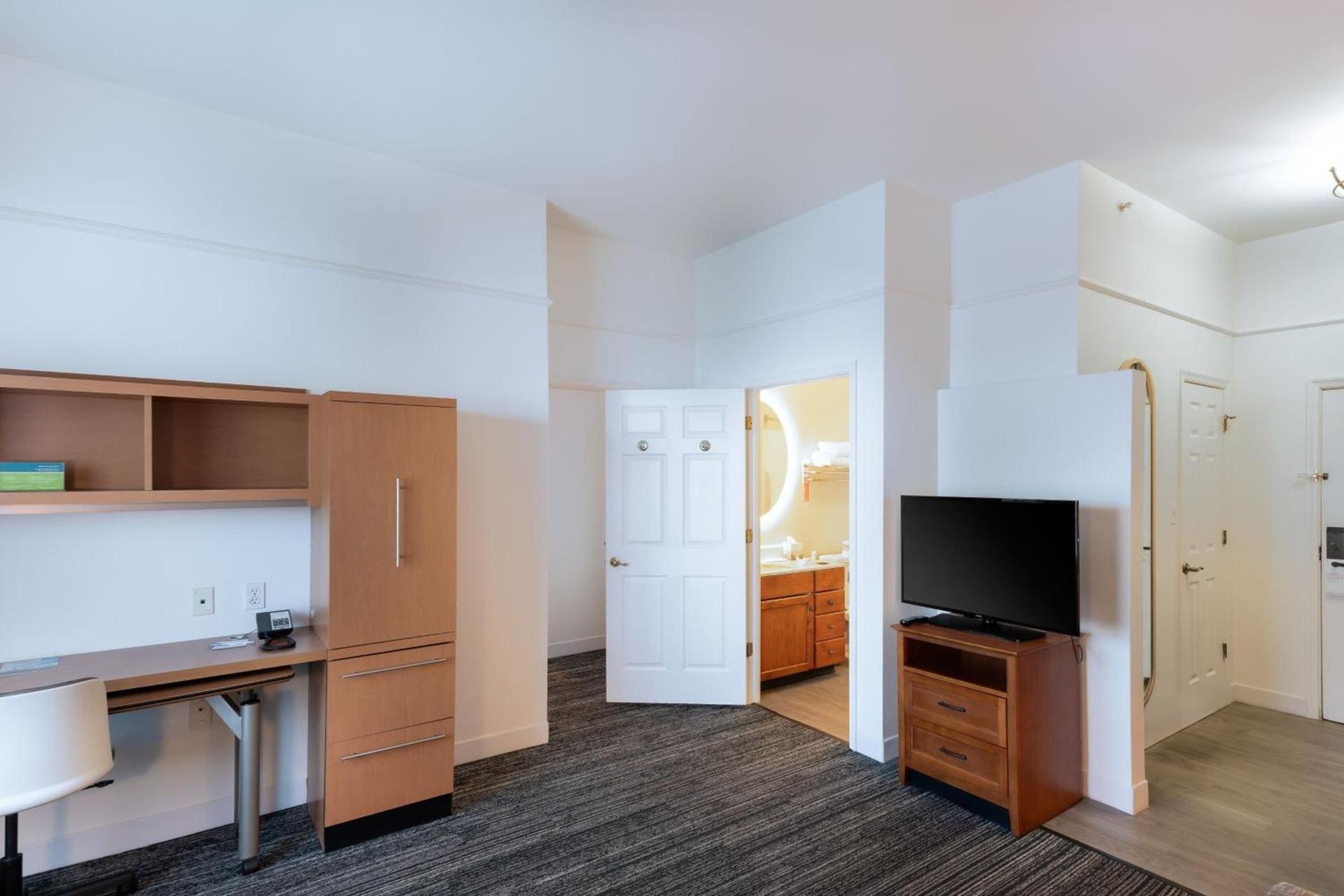 TownePlace Suites Stafford photo 14