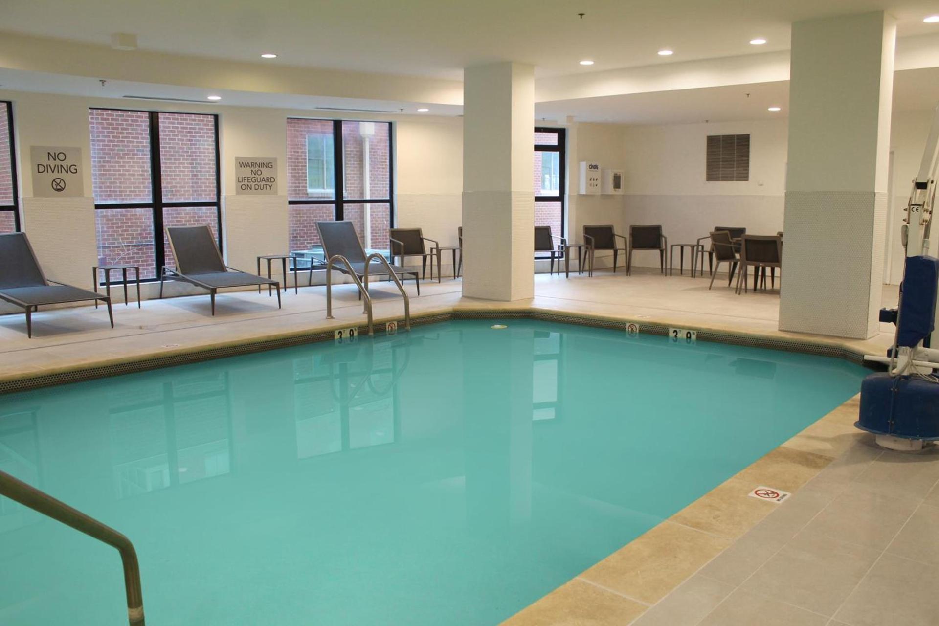 Courtyard by Marriott Washington Capitol Hill/Navy Yard photo 38