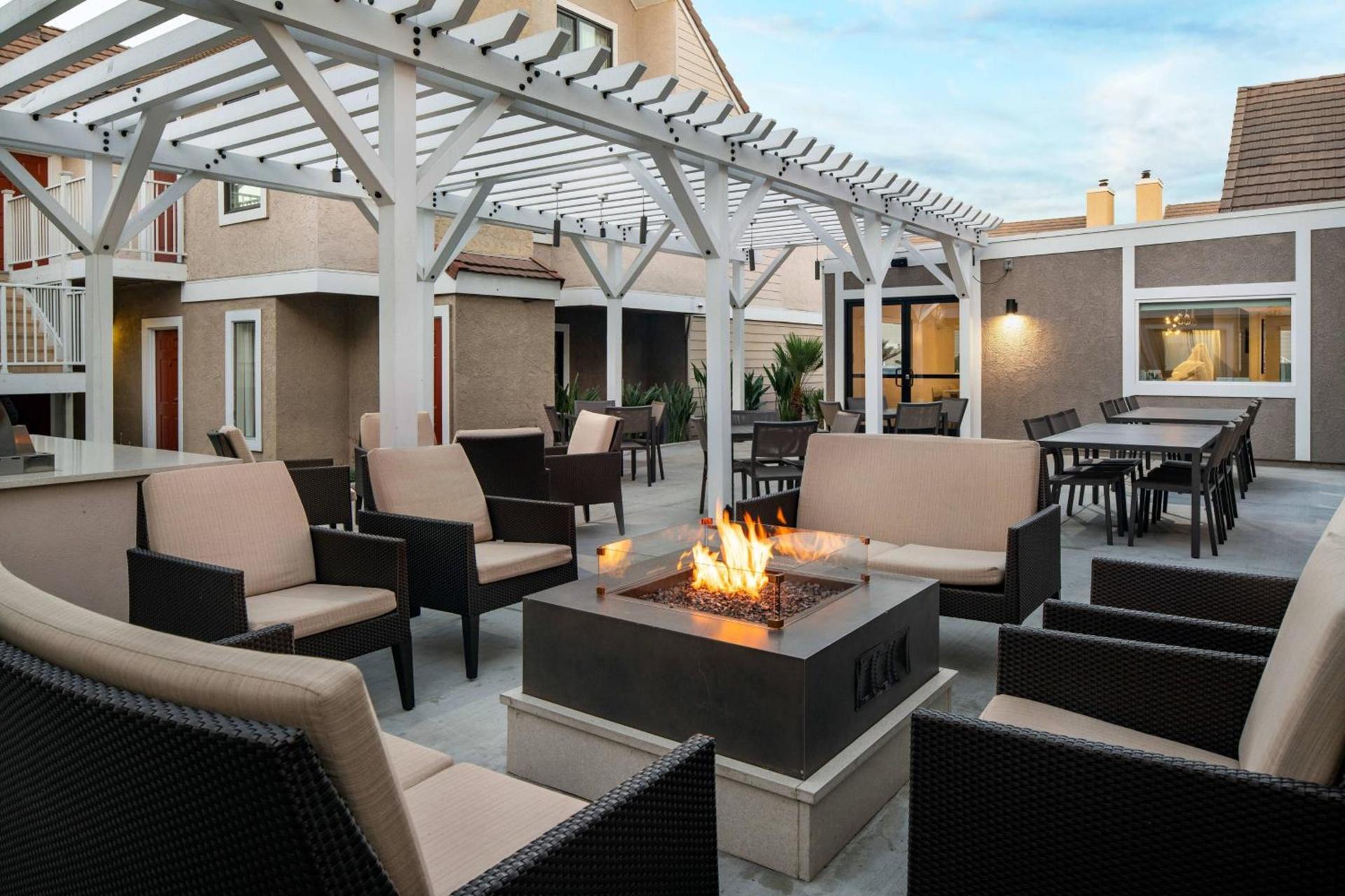 Residence Inn by Marriott Long Beach photo 17