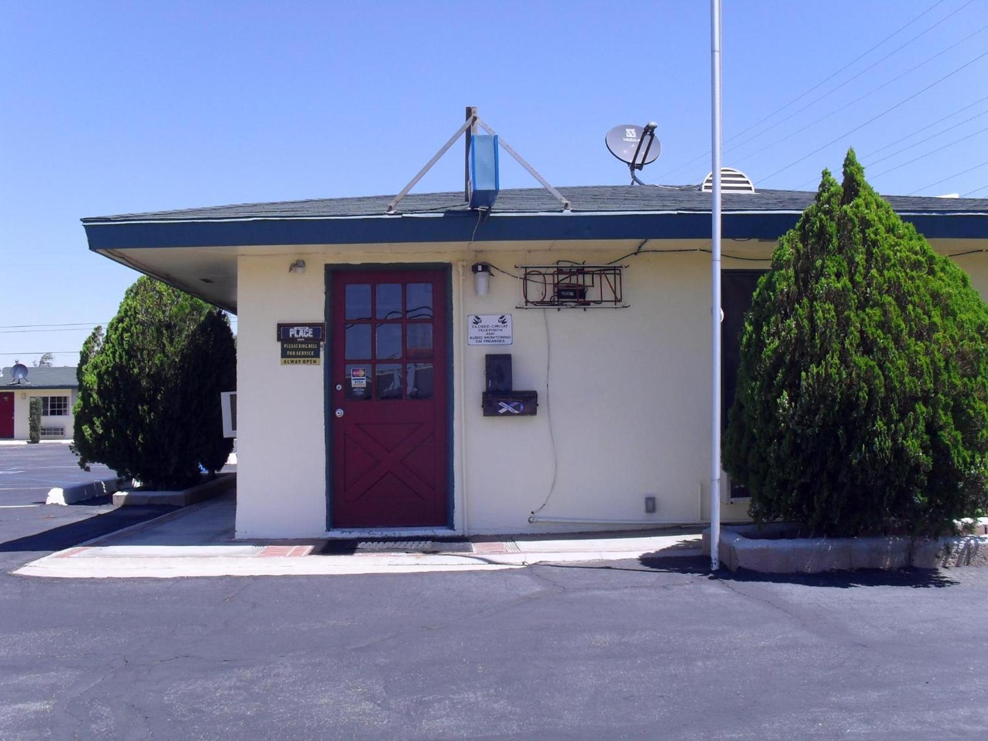 Budget Inn of Boron photo 2