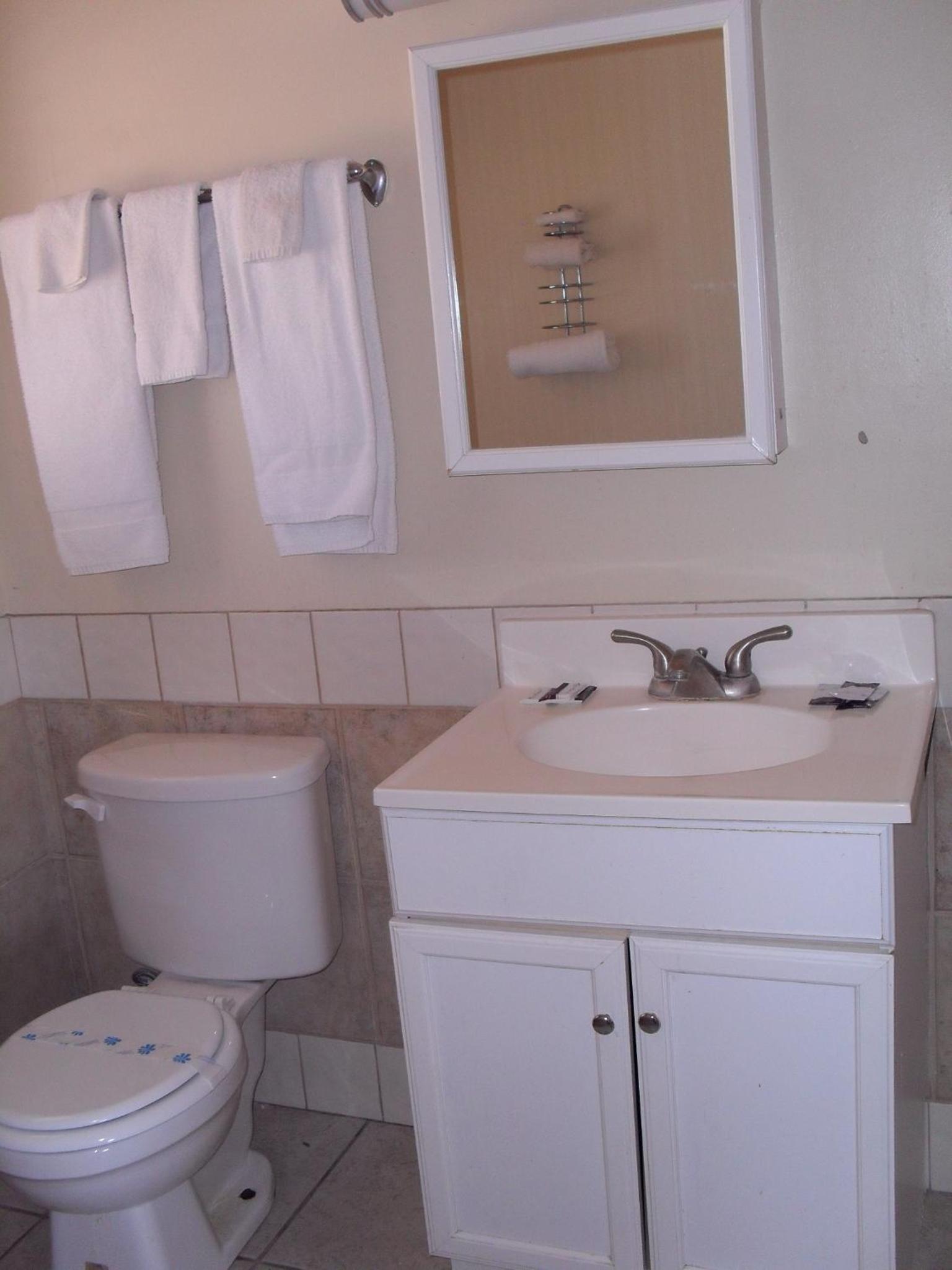 Budget Inn of Boron photo 17