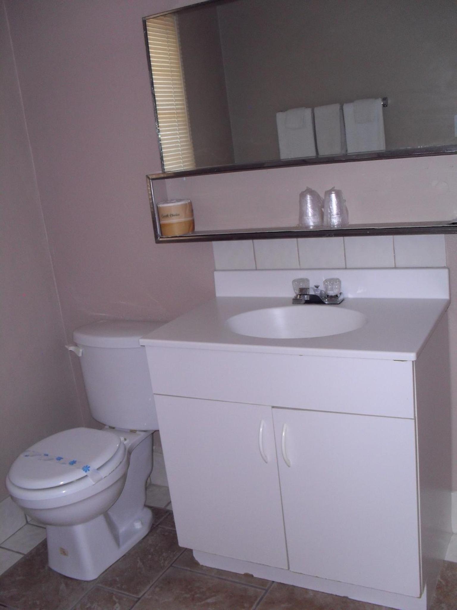 Budget Inn of Boron photo 7