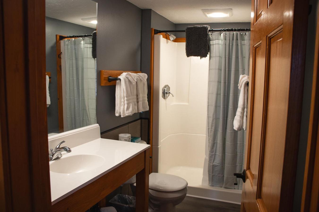 New England Inn & Lodge photo 4