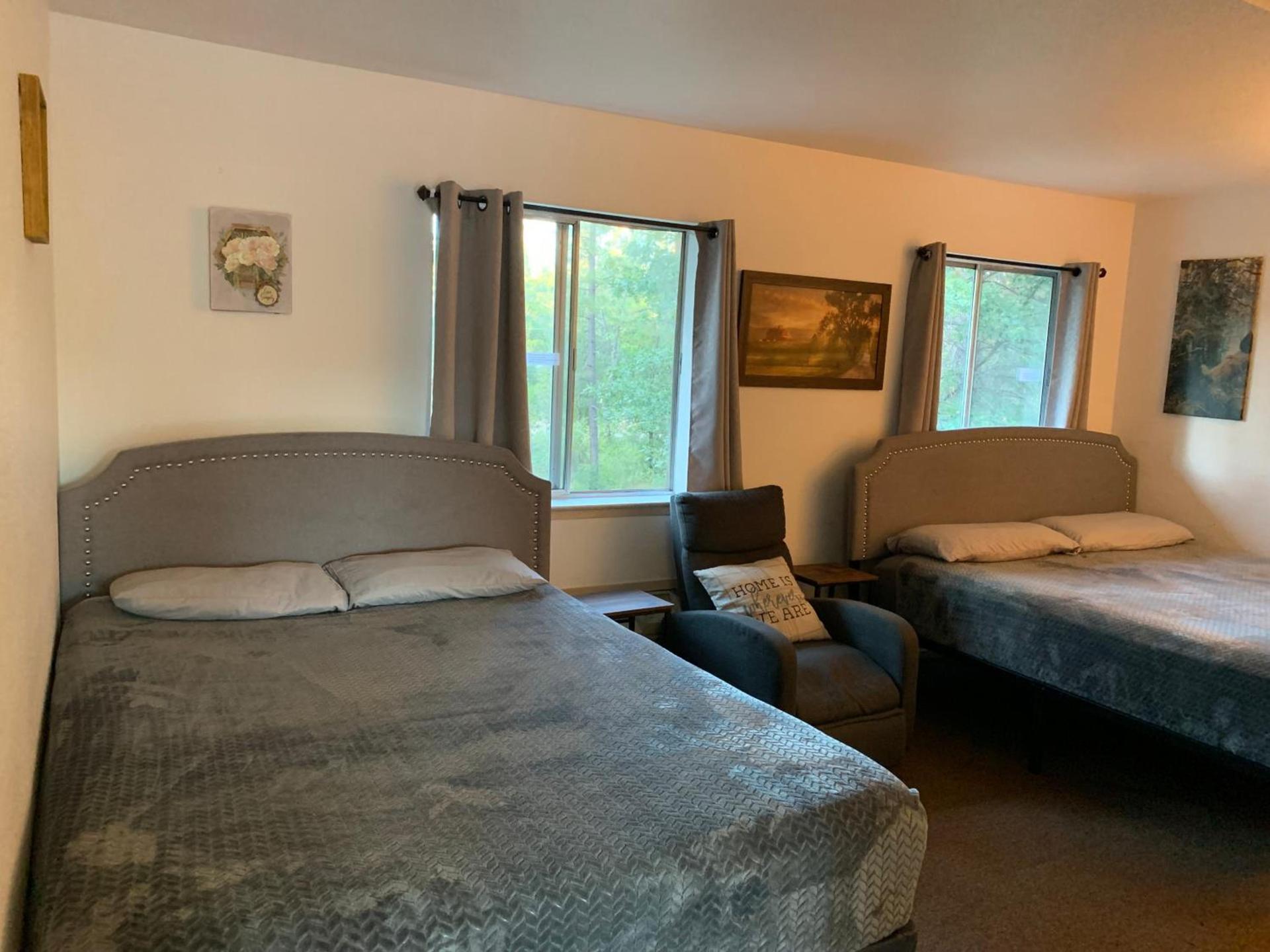 Brownsville Motel photo 46