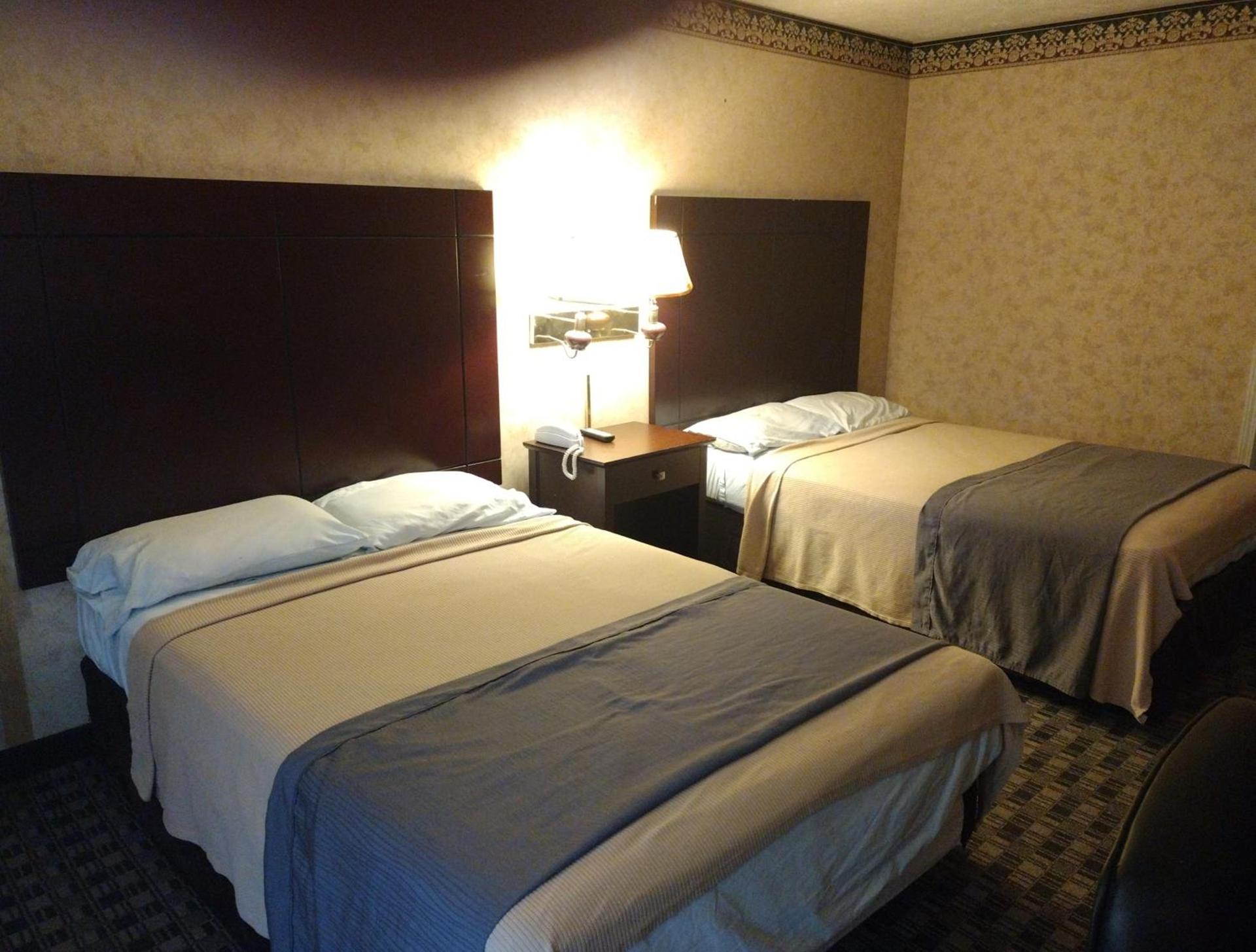 Stonebrook Inn photo 23