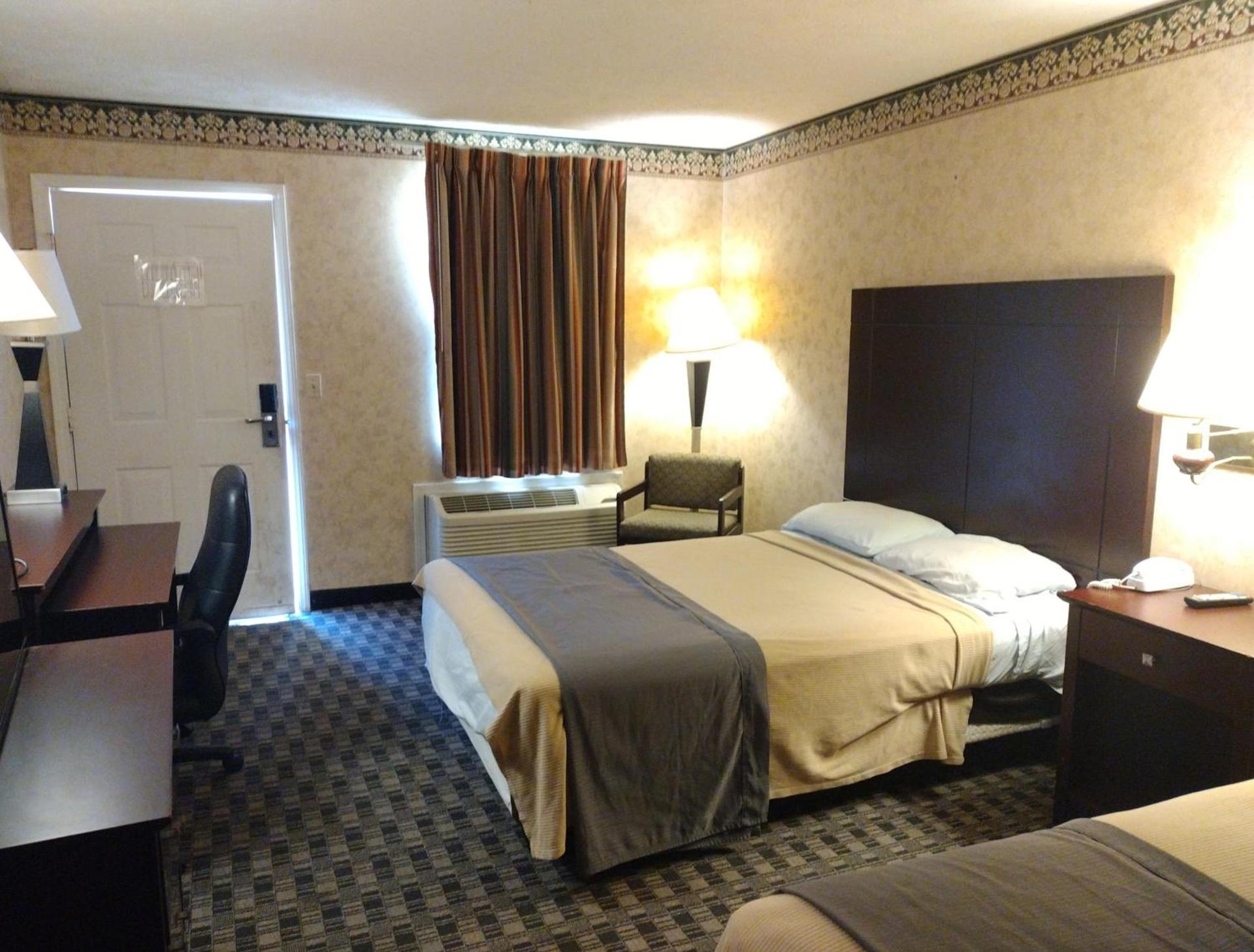 Stonebrook Inn photo 27