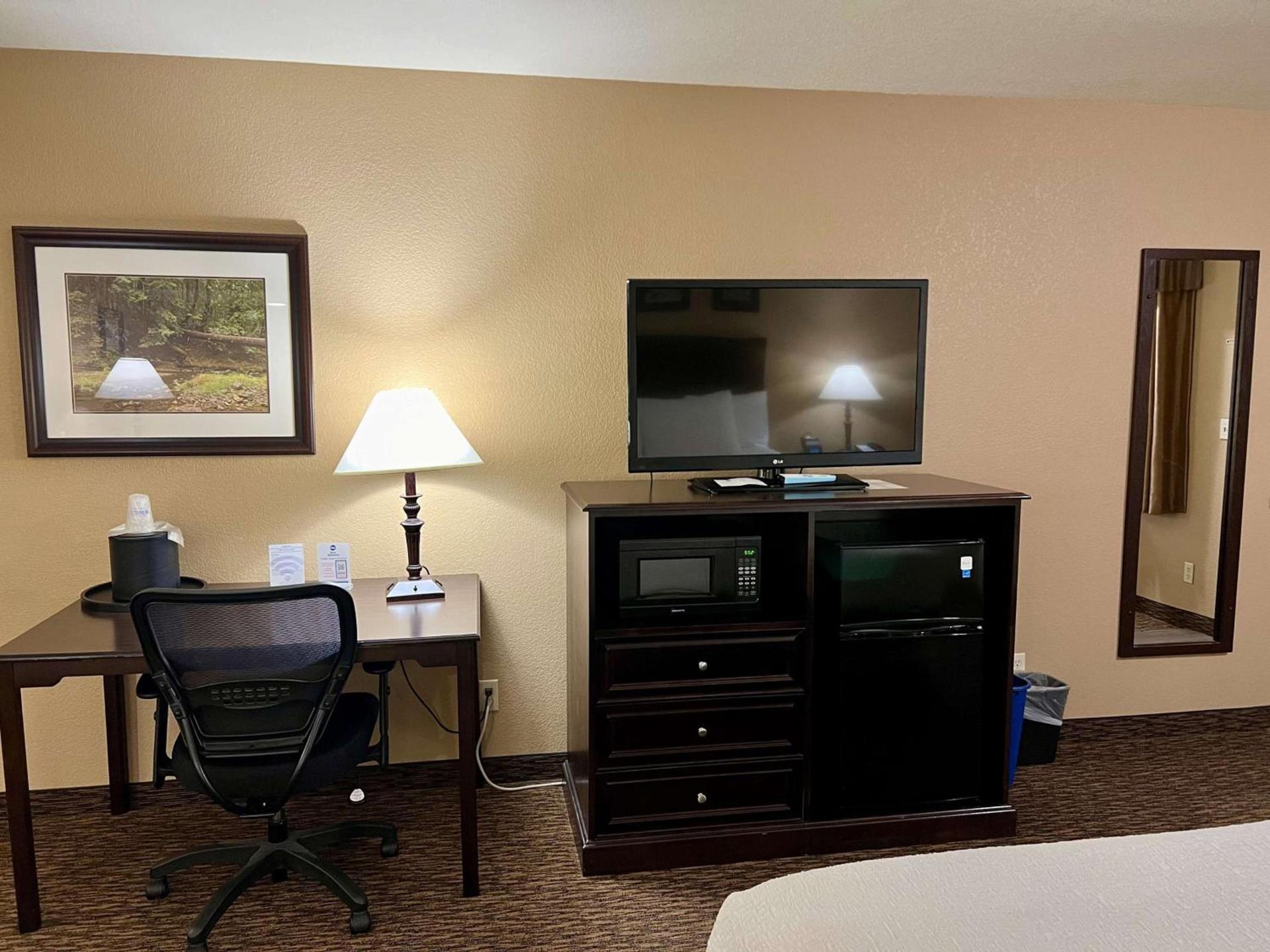 Best Western Country Inn photo 22