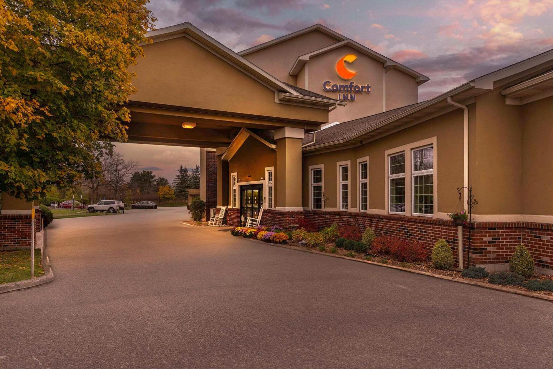 Comfort Inn University photo 22