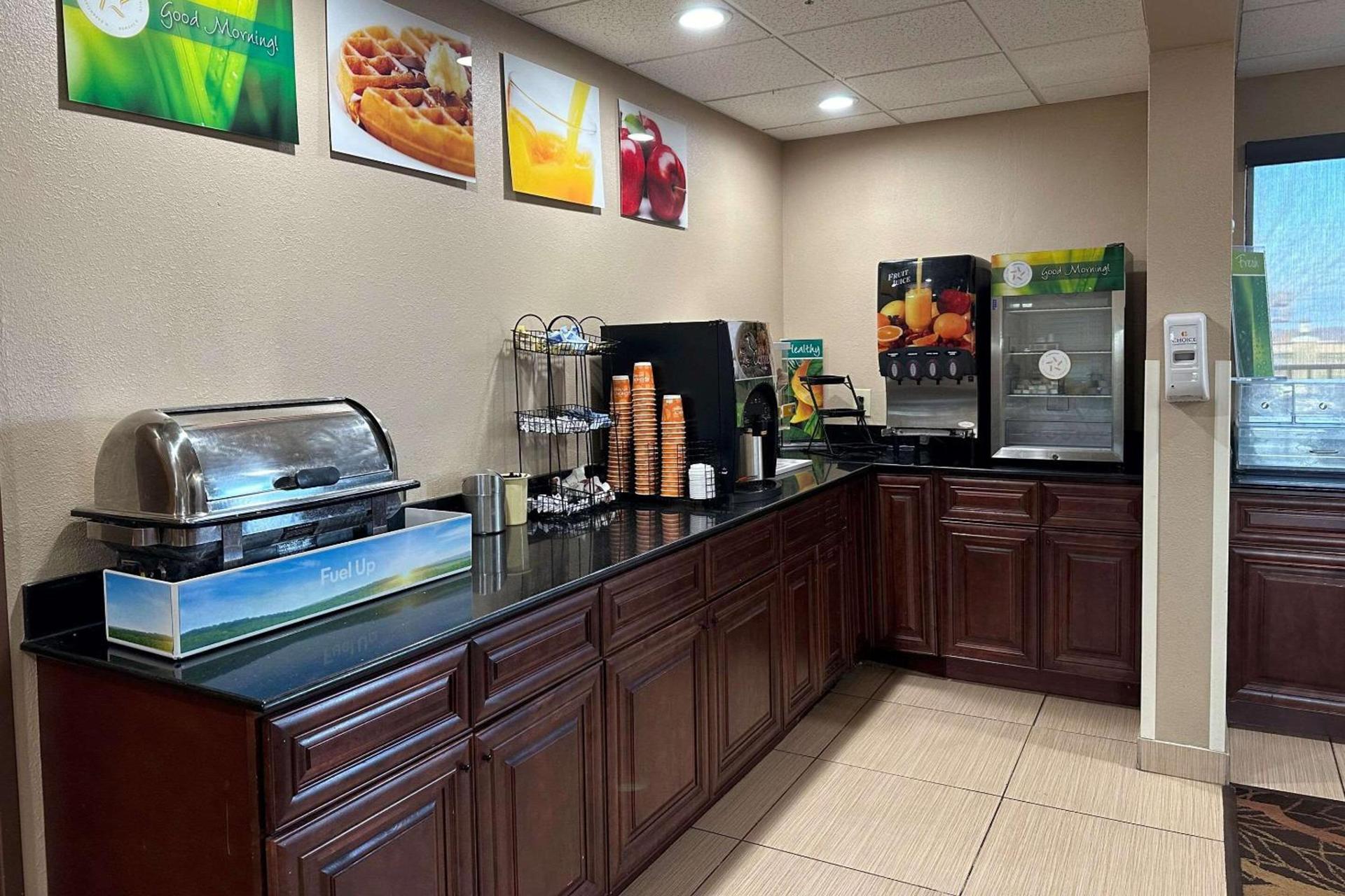 Quality Inn Perryville I-55 photo 14