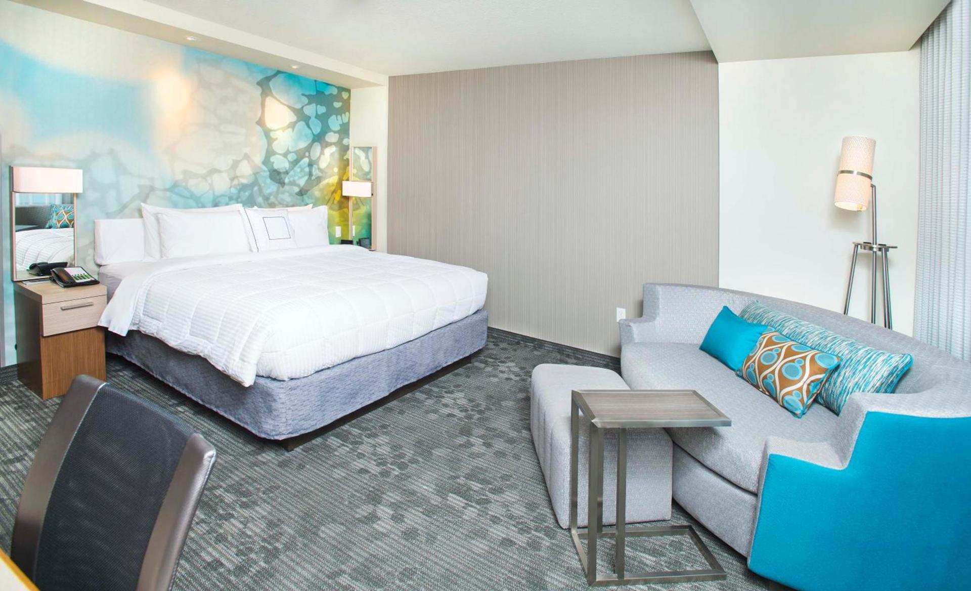 Courtyard by Marriott Redwood City photo 2