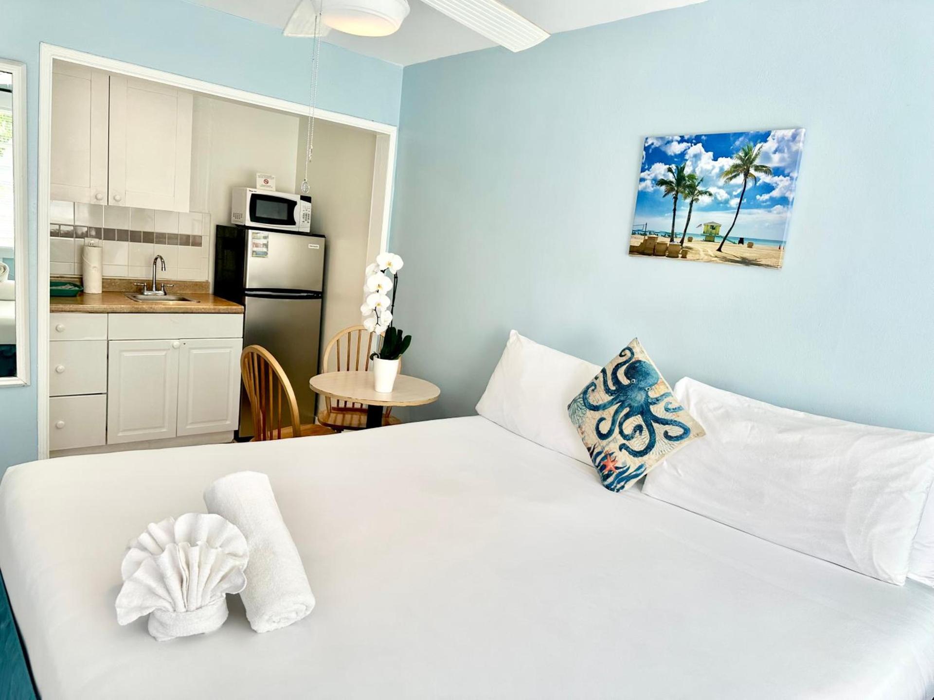 St Maurice Beach Inn photo 10