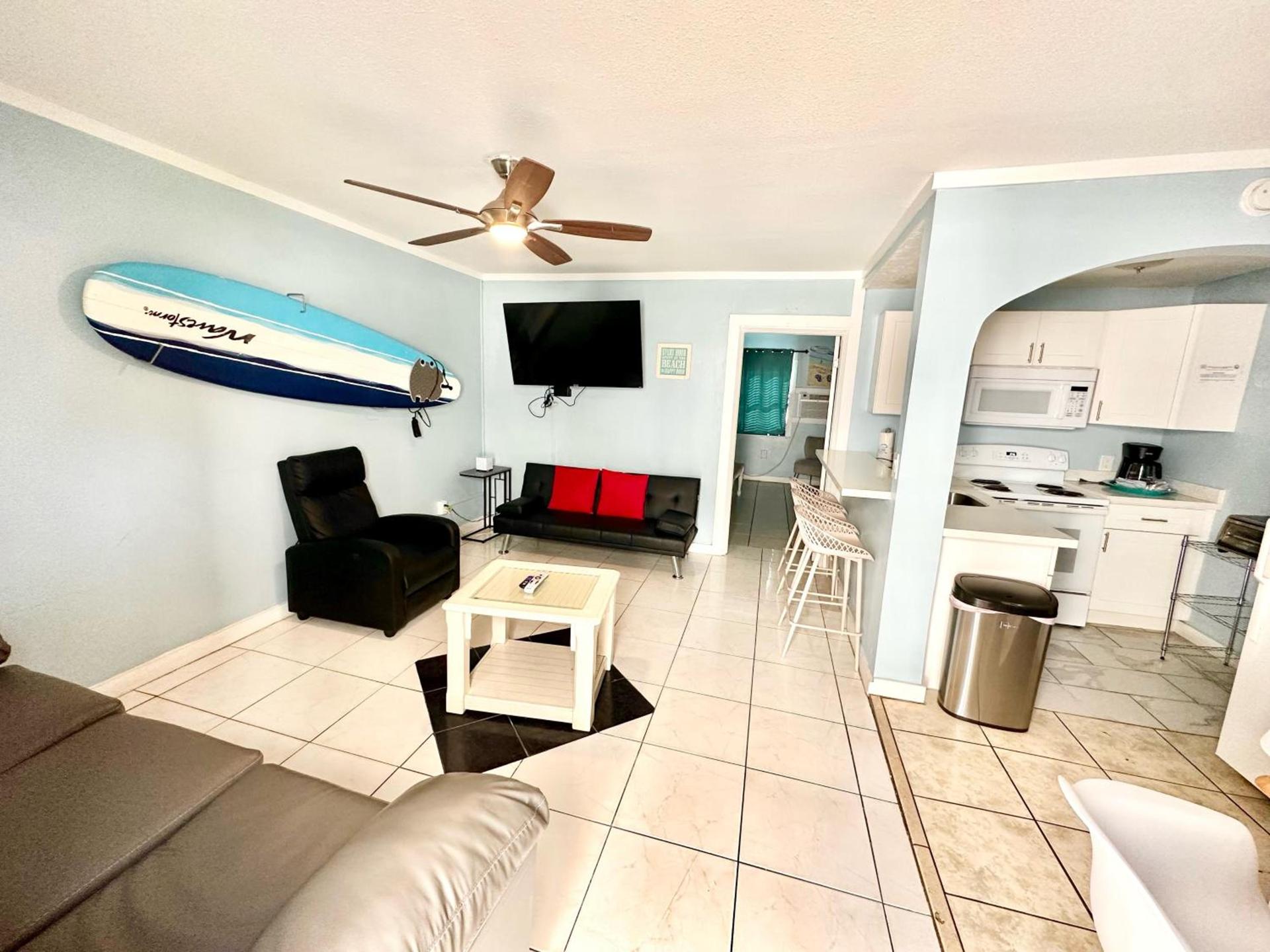 St Maurice Beach Inn photo 11