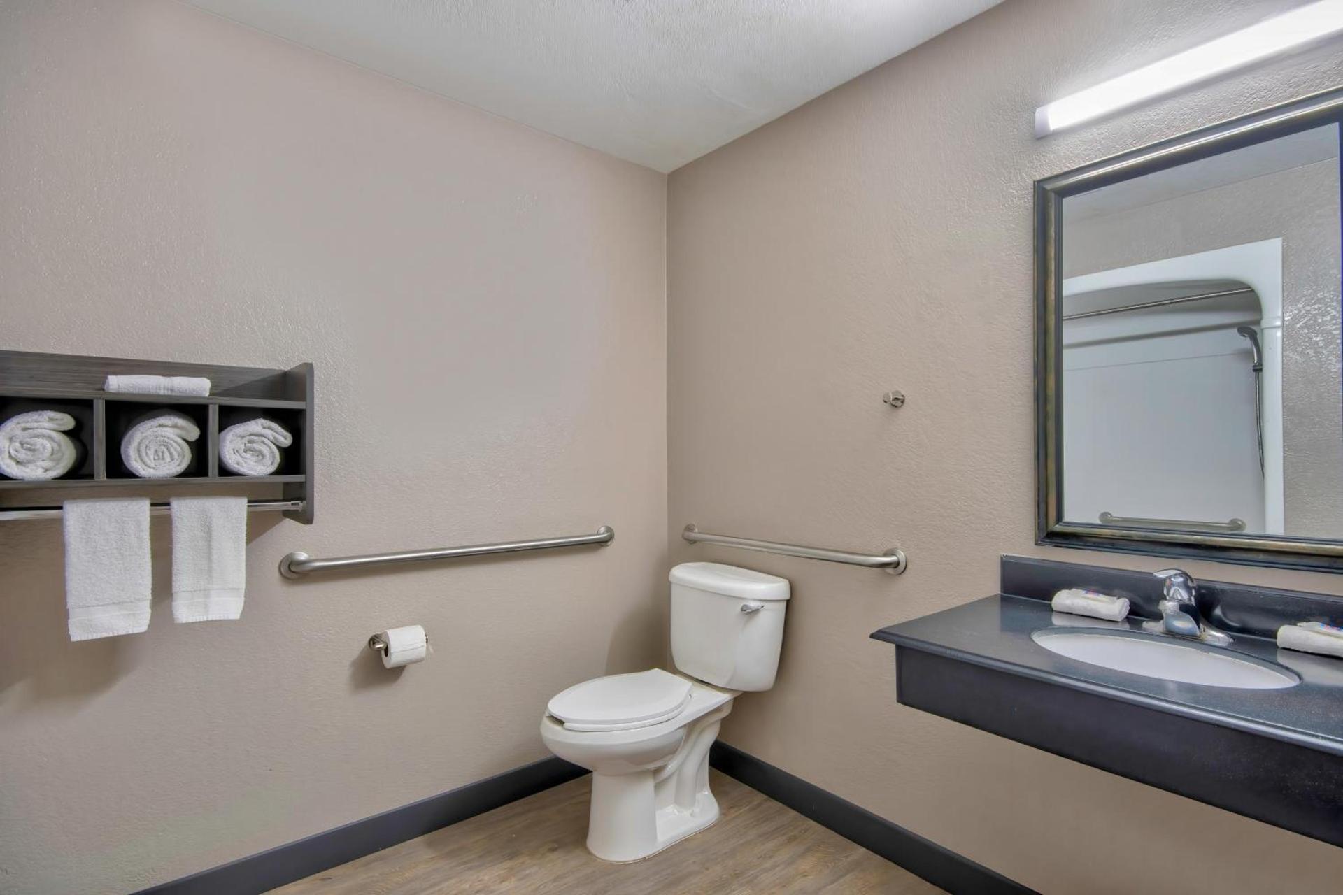 Motel 6-Harlingen, TX photo 12