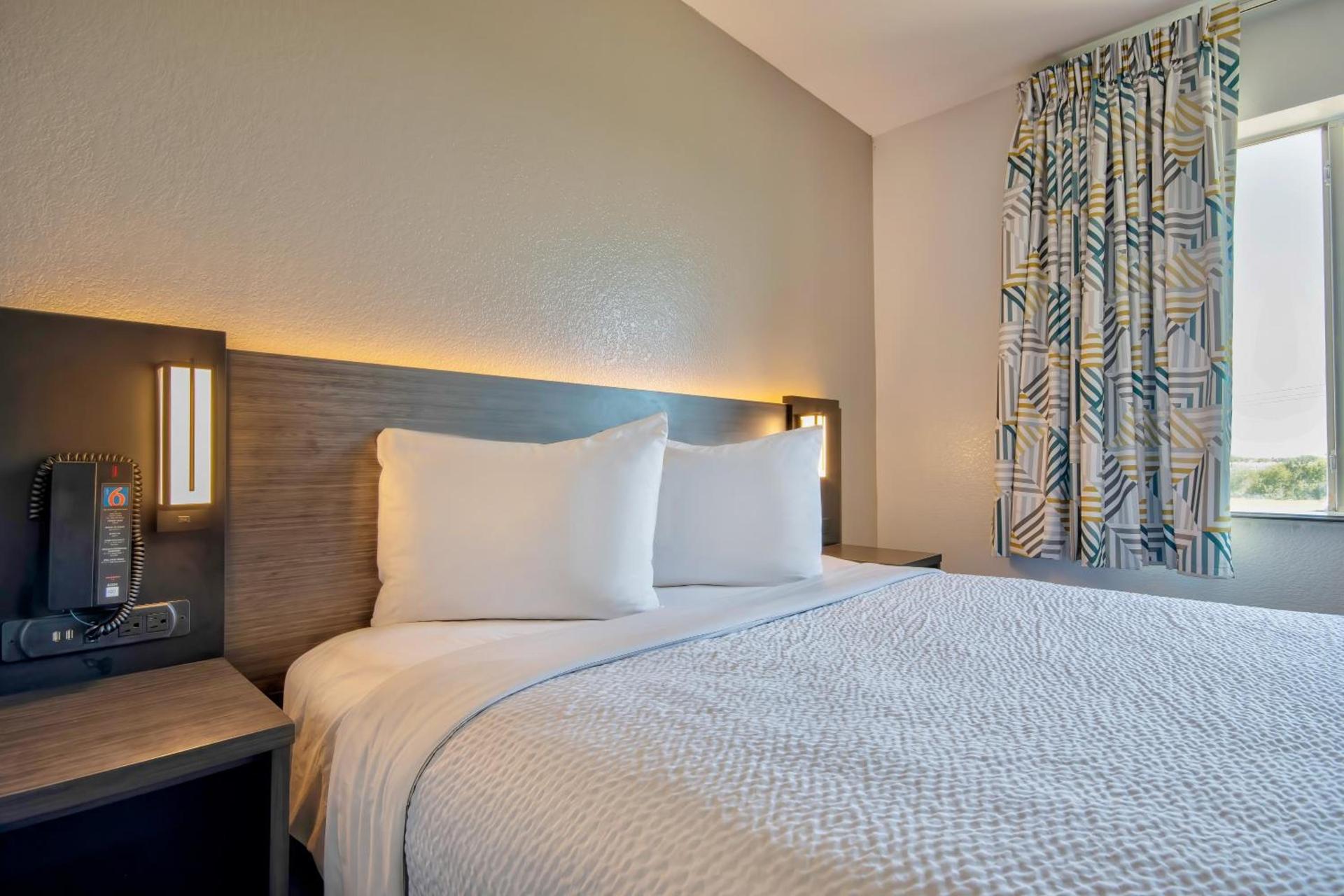 Motel 6-Harlingen, TX photo 17