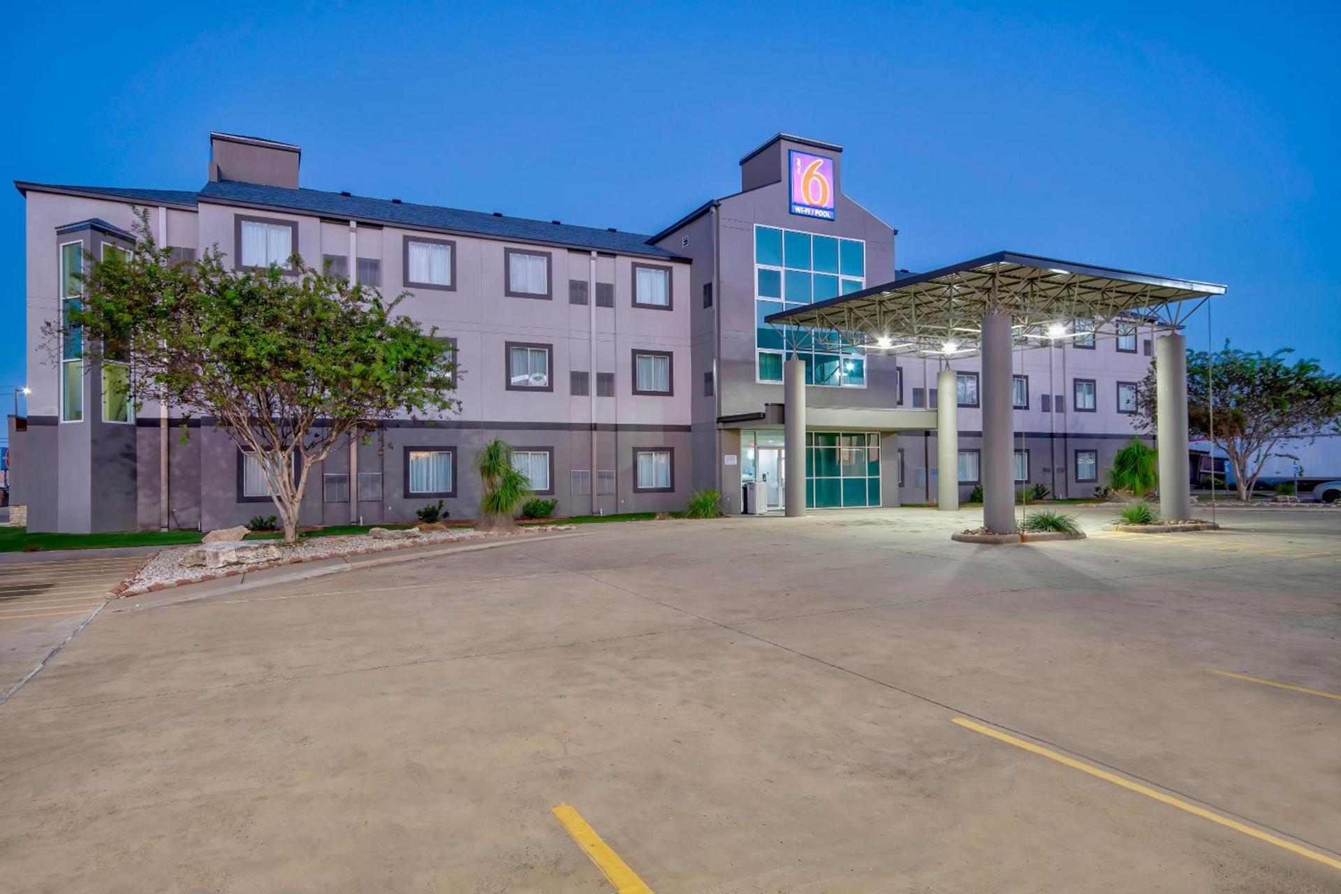 Motel 6-Harlingen, TX photo 20