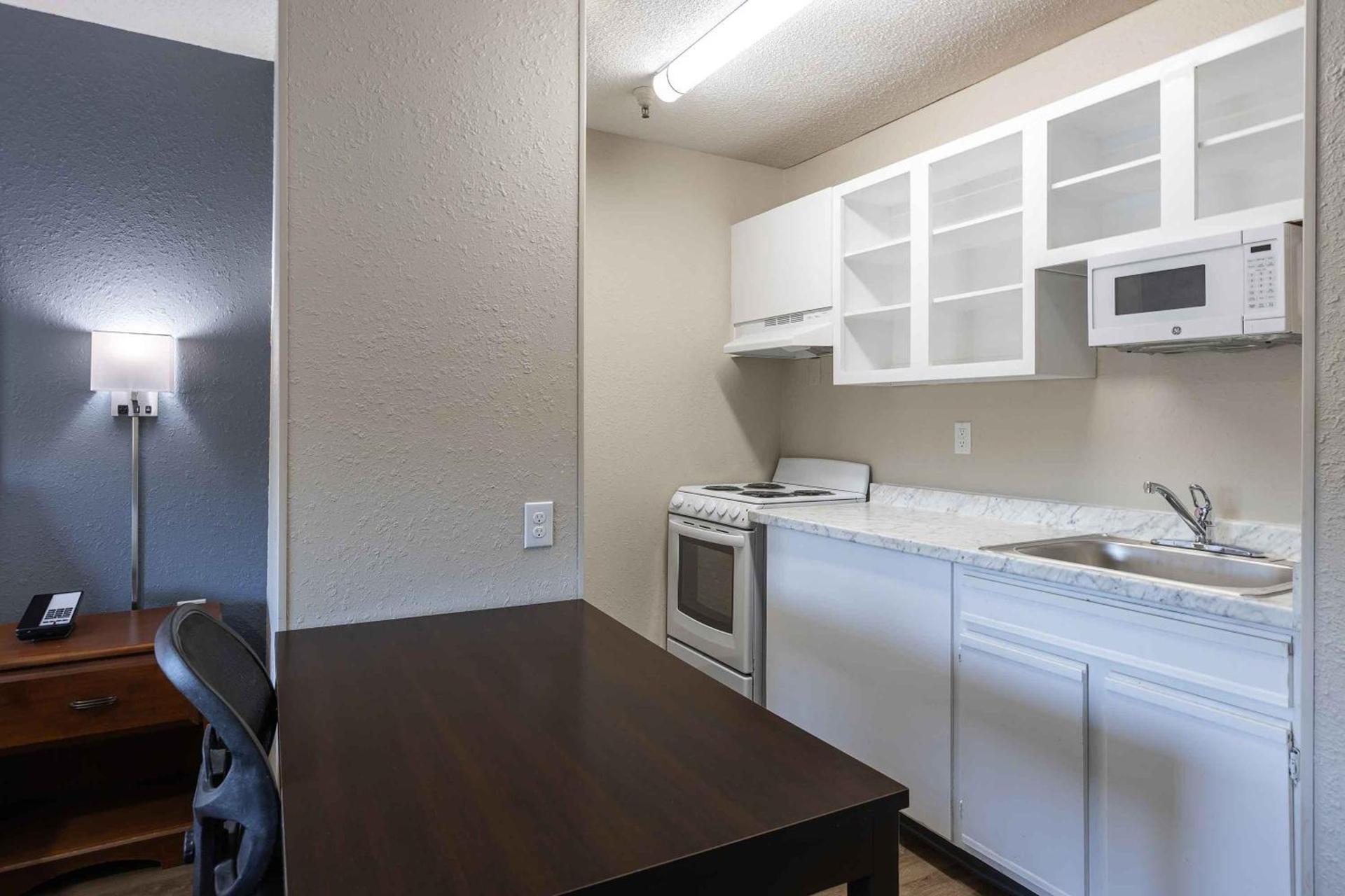 Extended Stay America Suites - Columbia - Greystone photo 50