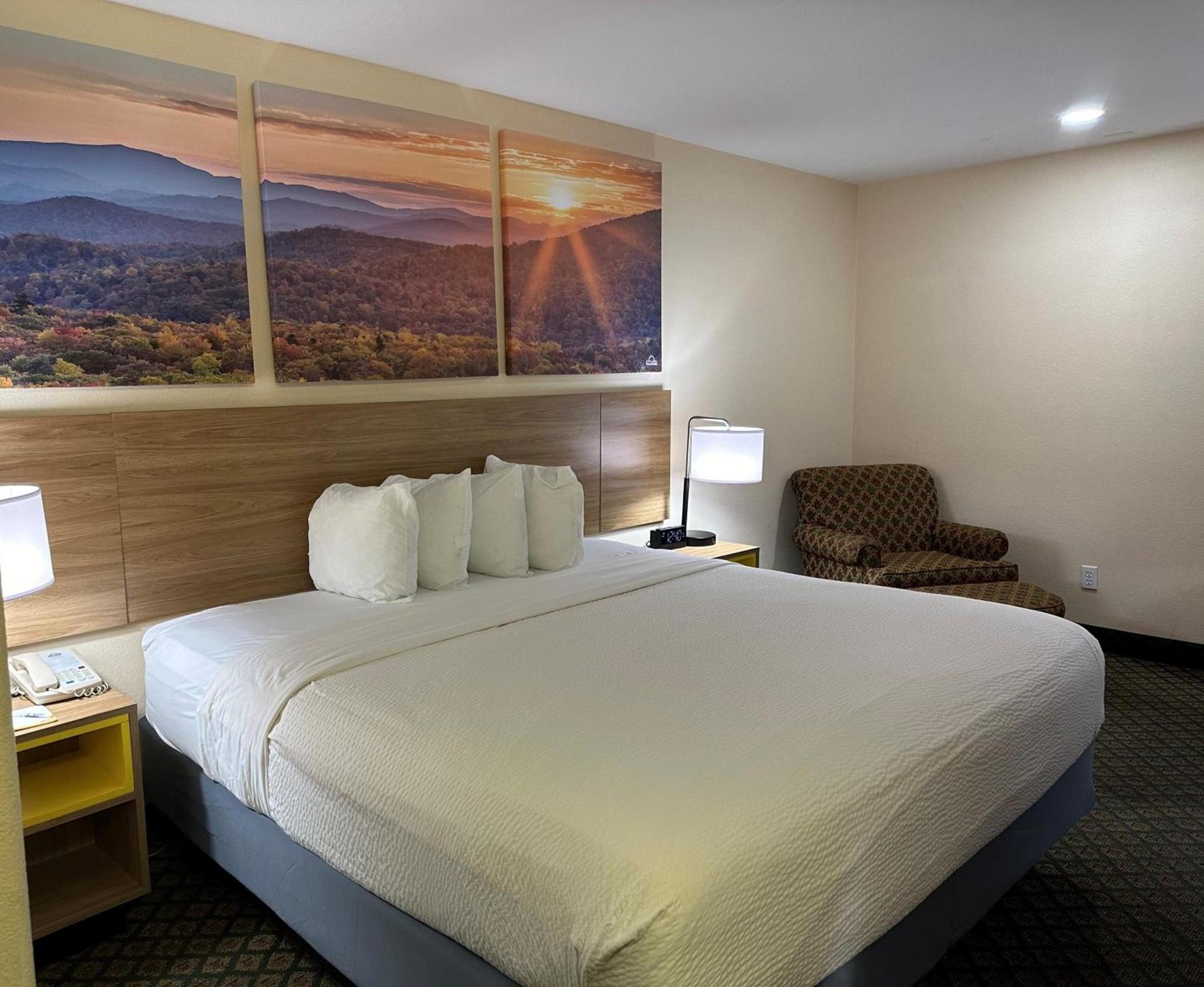 Days Inn & Suites by Wyndham Eunice photo 38