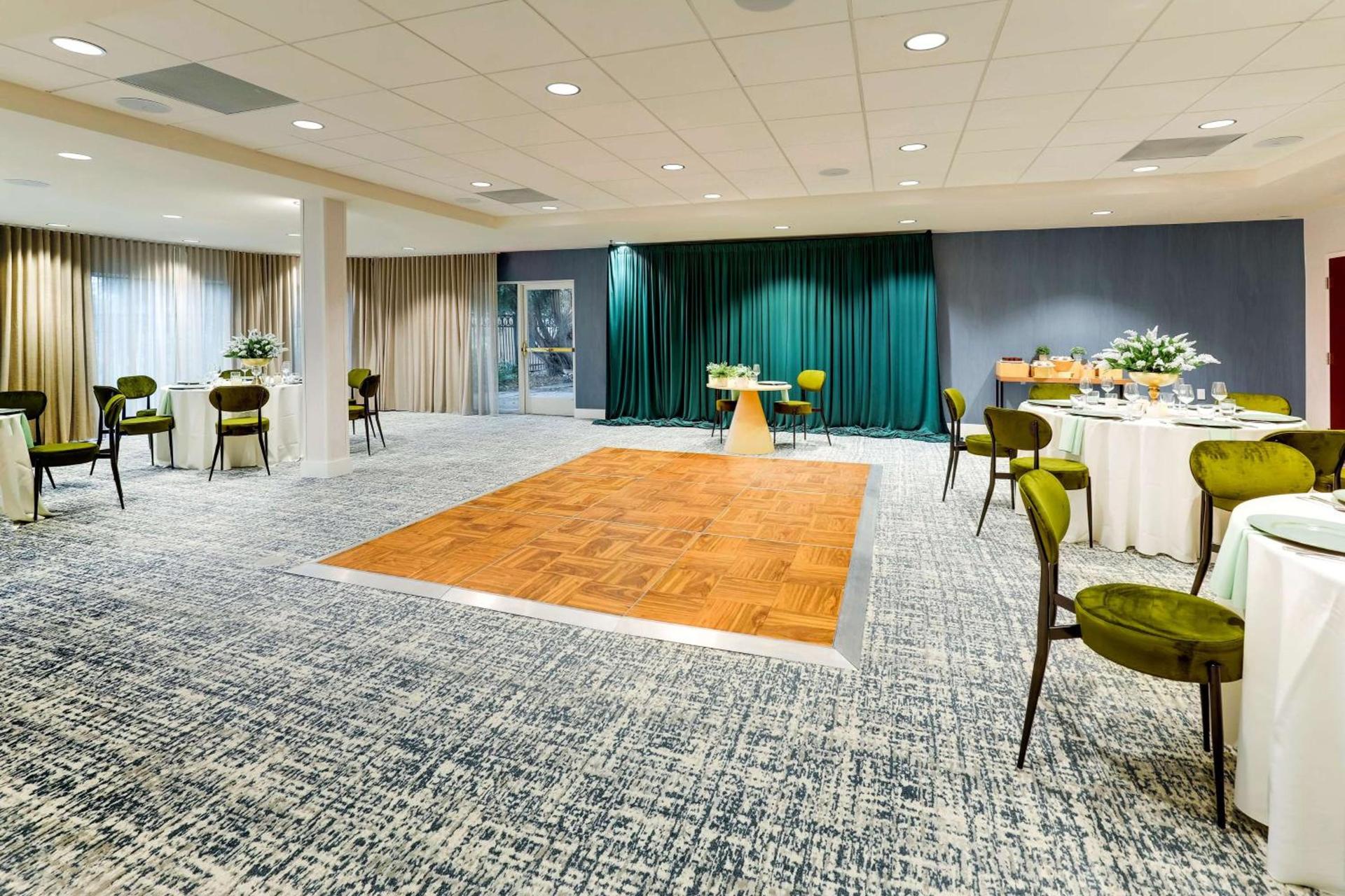Sonesta Select San Francisco Airport Oyster Point Waterfront photo 39