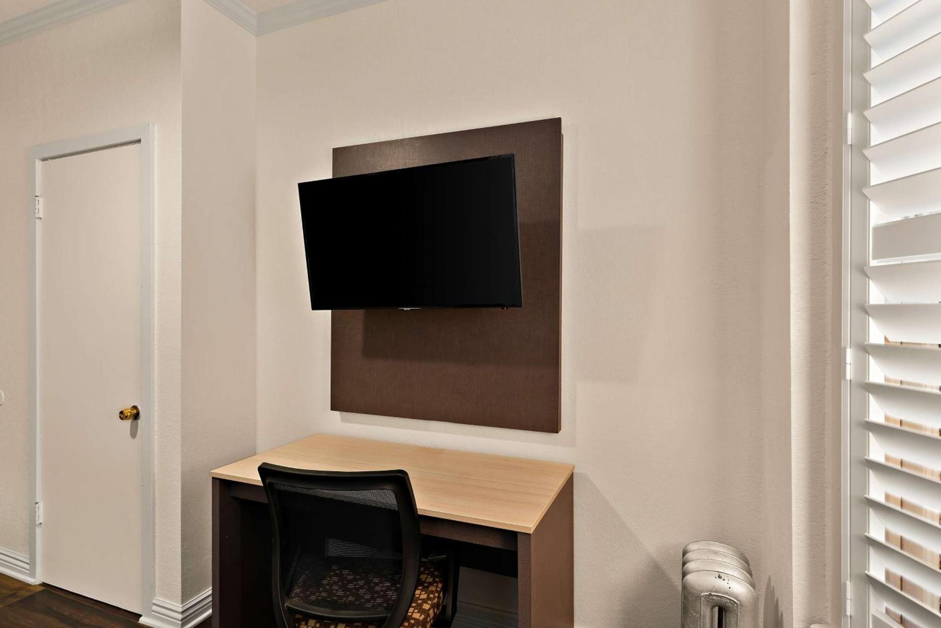 Mithila San Francisco - SureStay Collection by Best Western photo 20