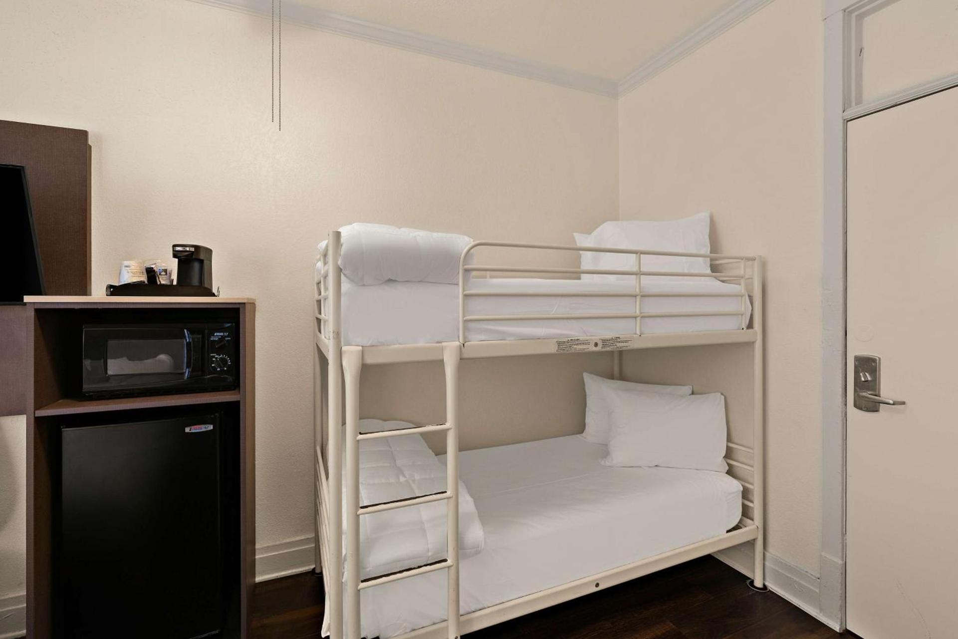 Mithila San Francisco - SureStay Collection by Best Western photo 28