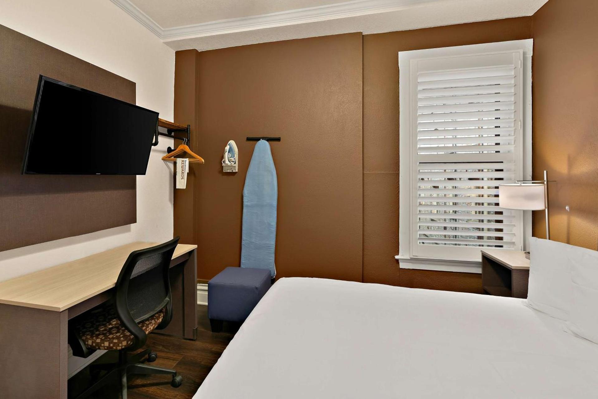 Mithila San Francisco - SureStay Collection by Best Western photo 32