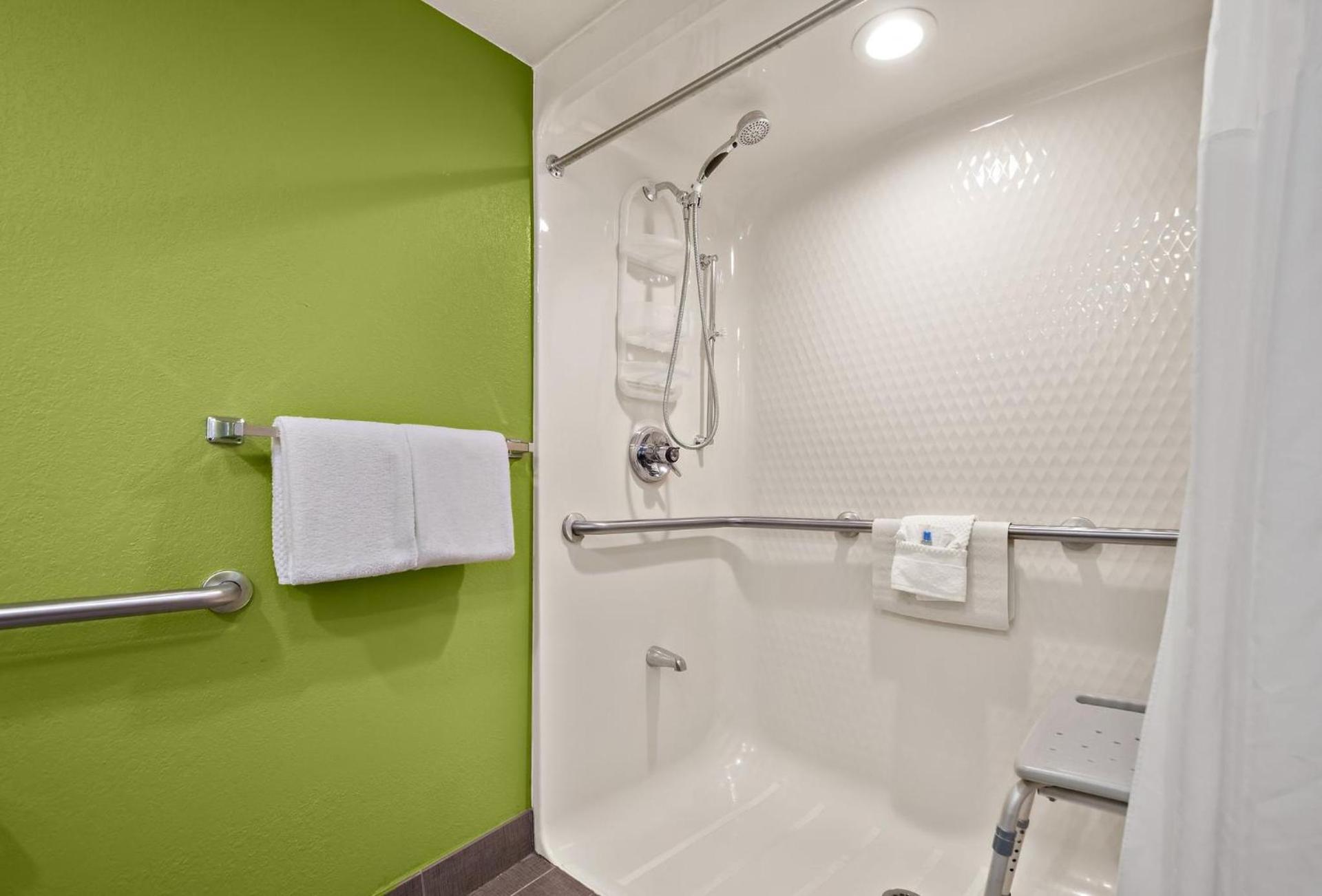 SPOT X Hotel Tampa - Wesley Chapel by The Red Collection photo 45