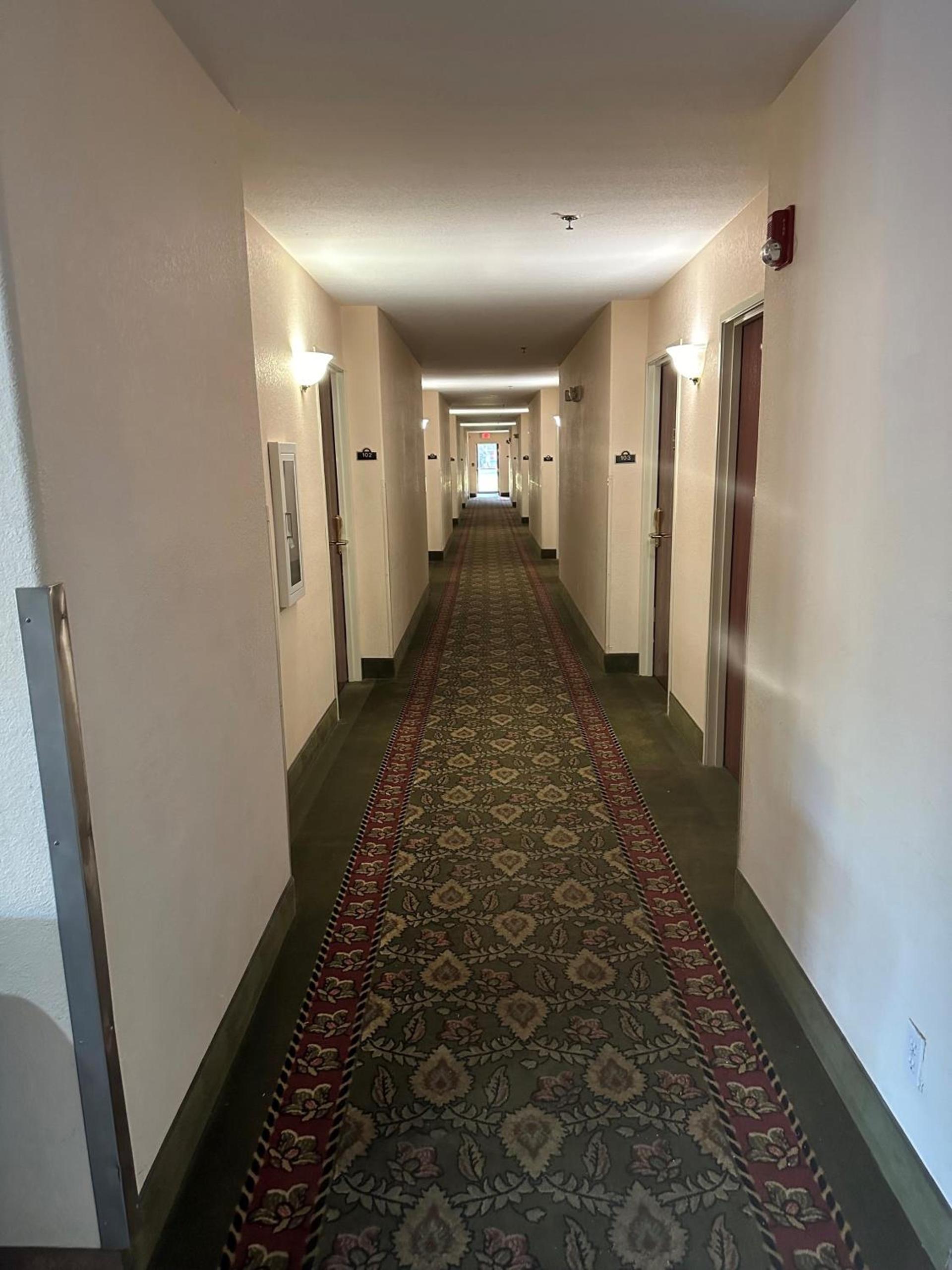 Days Inn & Suites by Wyndham Eunice photo 50