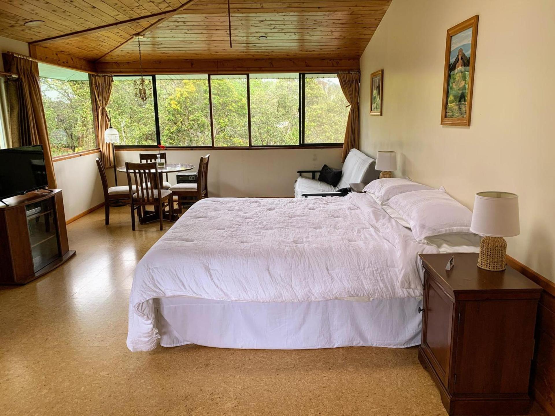 Volcano Inn Bed n Breakfast photo 37