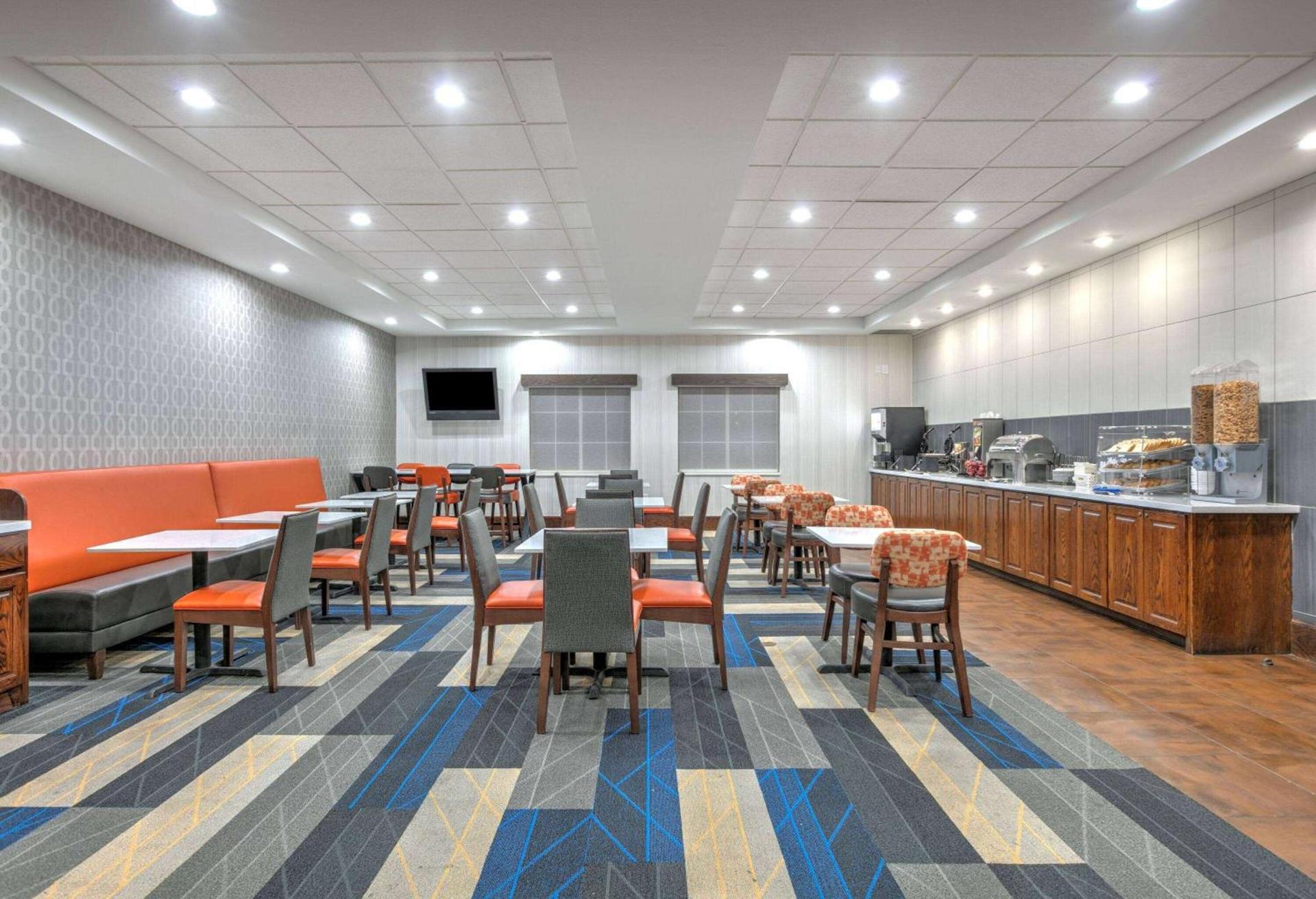 La Quinta by Wyndham Fort Worth NE Mall photo 30