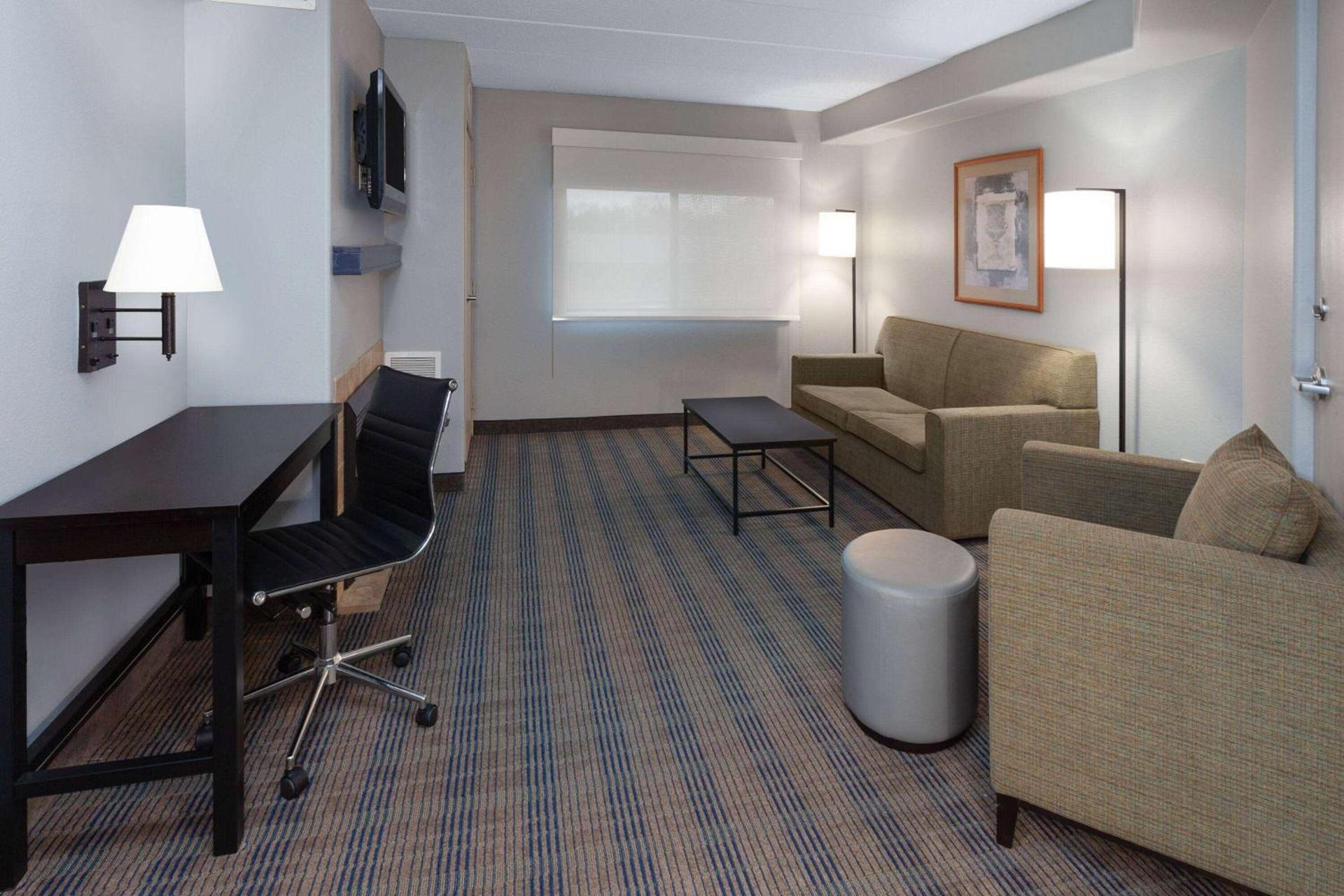 AmericInn by Wyndham Peoria photo 22