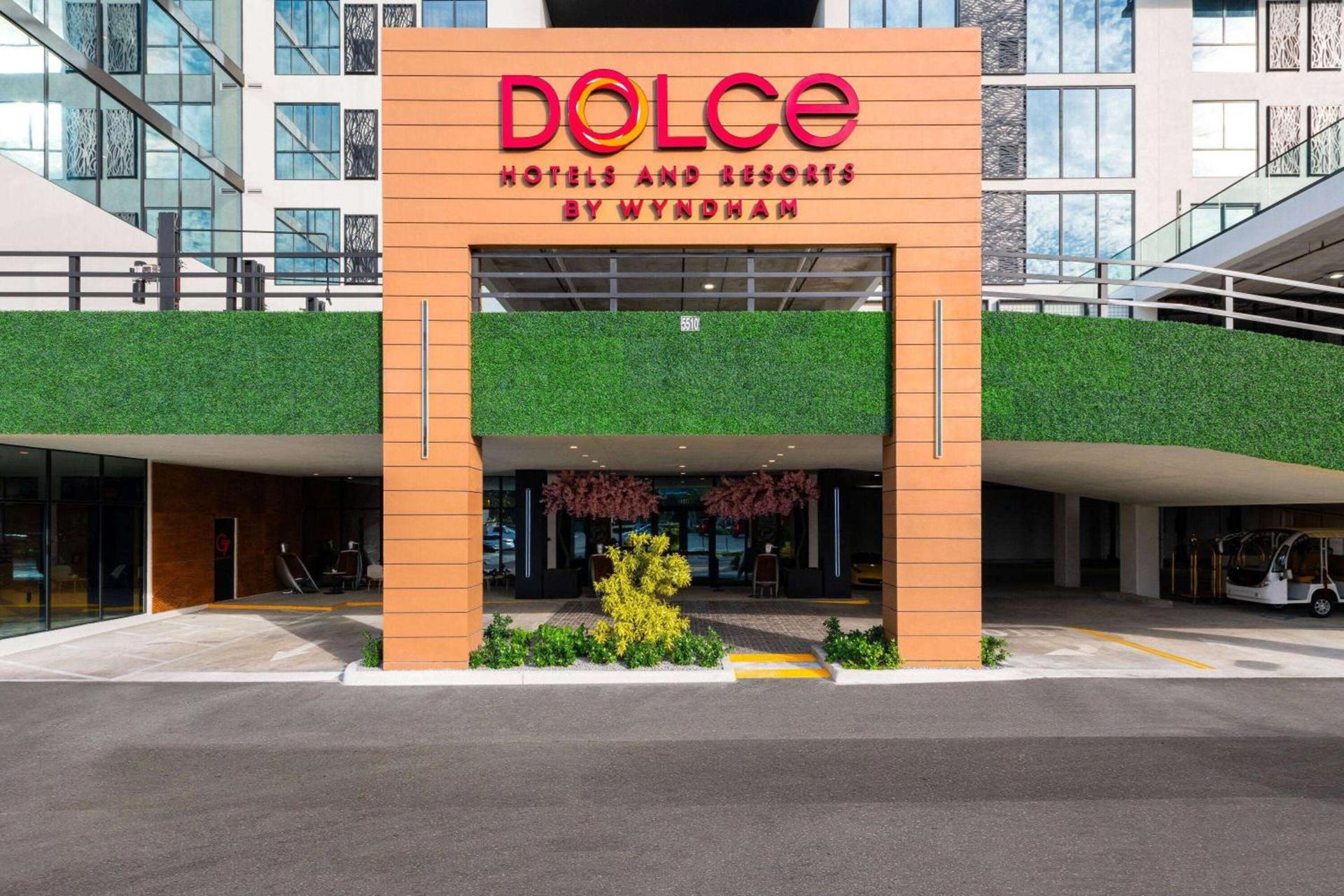 Dolce by Wyndham Hollywood photo 3