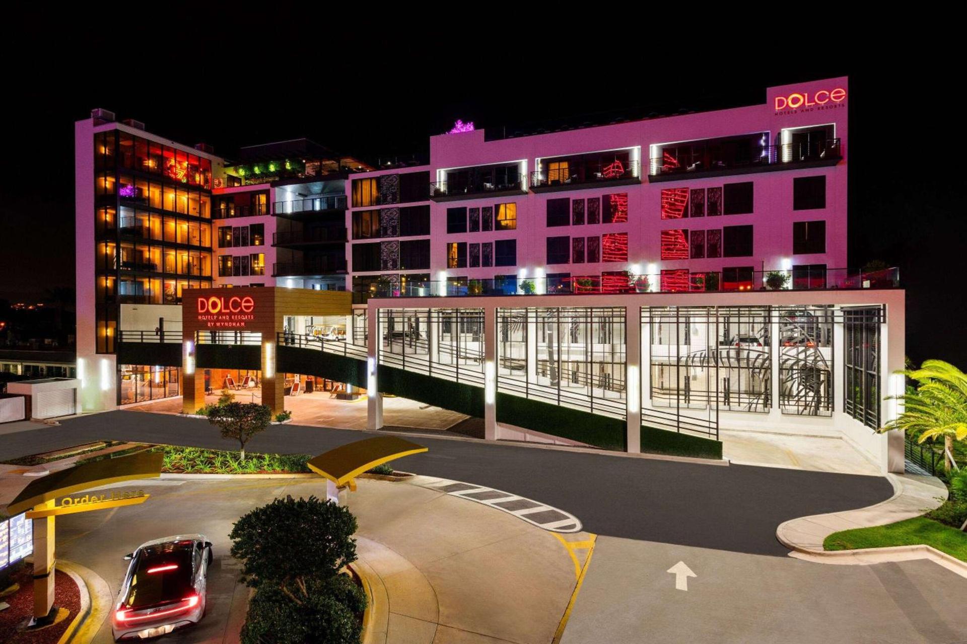 Dolce by Wyndham Hollywood photo 6