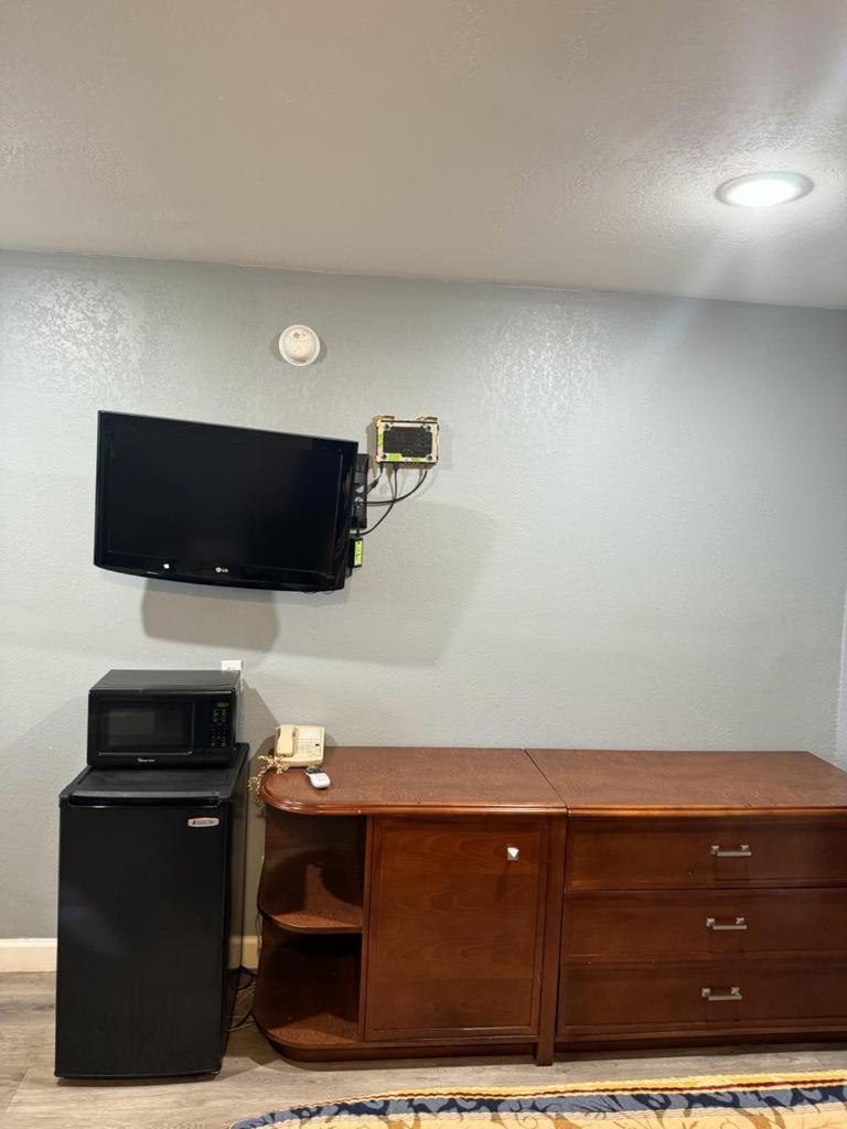 Midtown Lodge photo 6